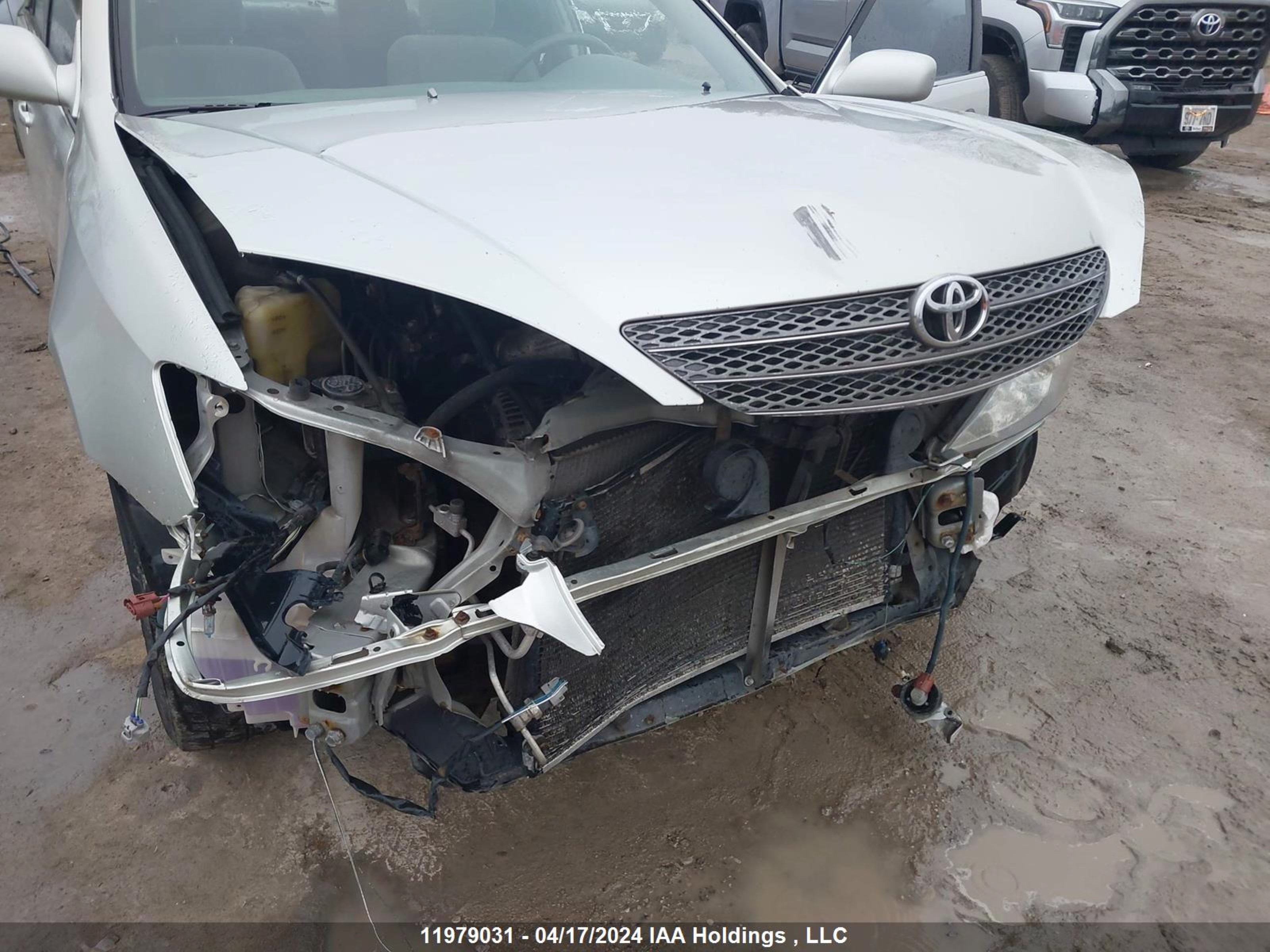 Photo 5 VIN: JTDBE30K720012484 - TOYOTA CAMRY 