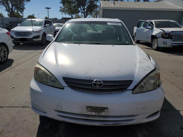 Photo 4 VIN: JTDBE30K920132562 - TOYOTA CAMRY LE 