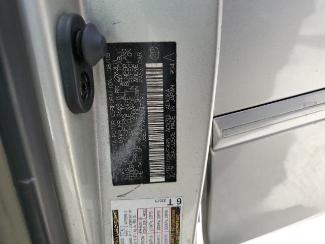 Photo 11 VIN: JTDBE30K963047791 - TOYOTA CAMRY LE 