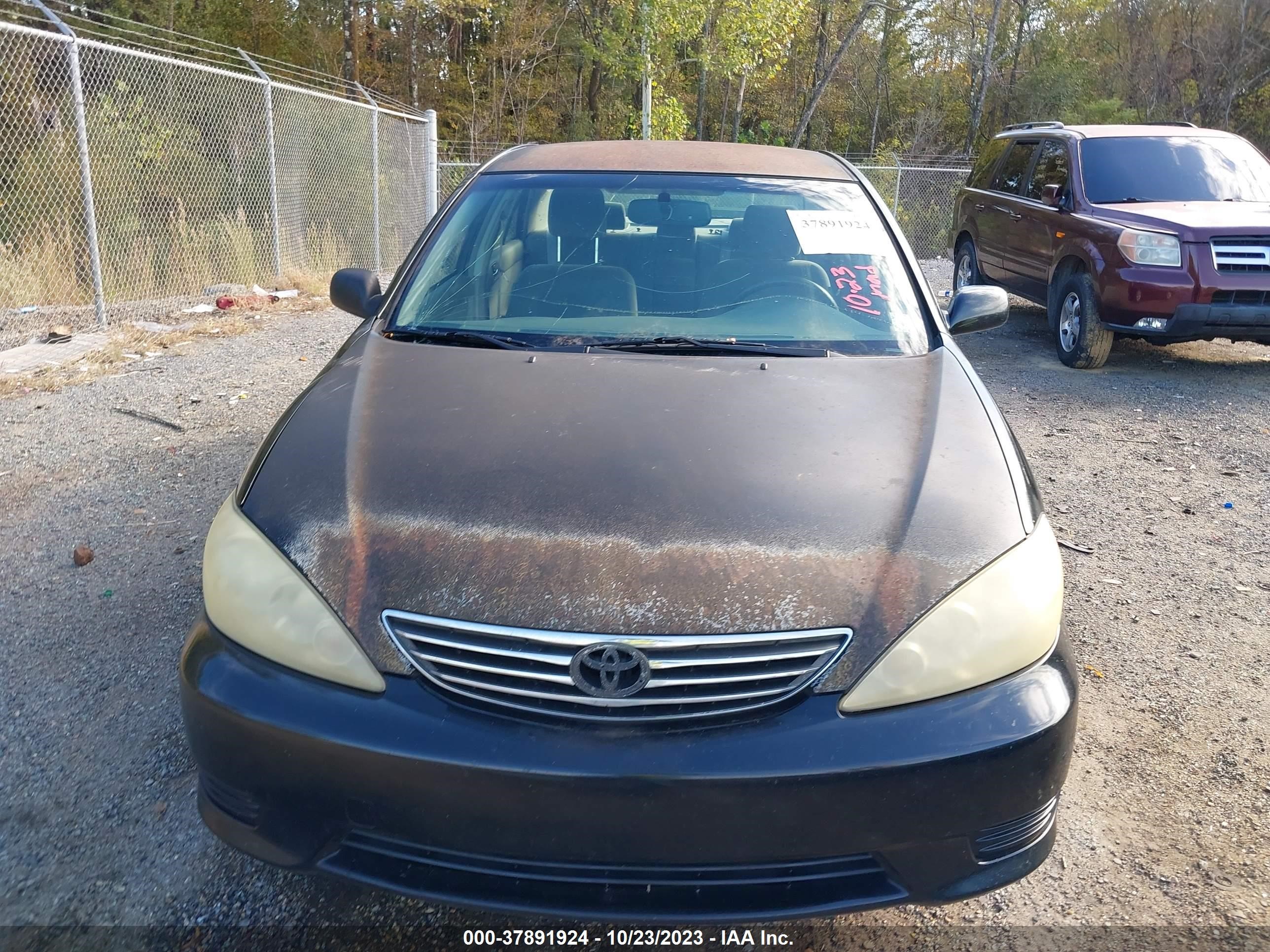 Photo 11 VIN: JTDBE30K963053221 - TOYOTA CAMRY 