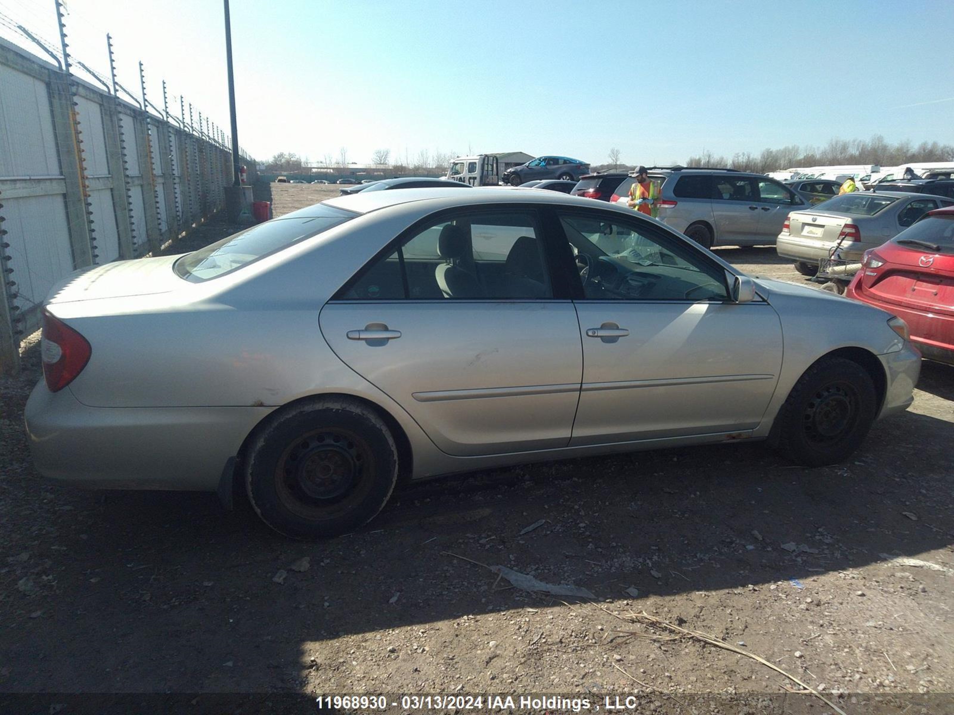 Photo 12 VIN: JTDBE32K030182474 - TOYOTA CAMRY 