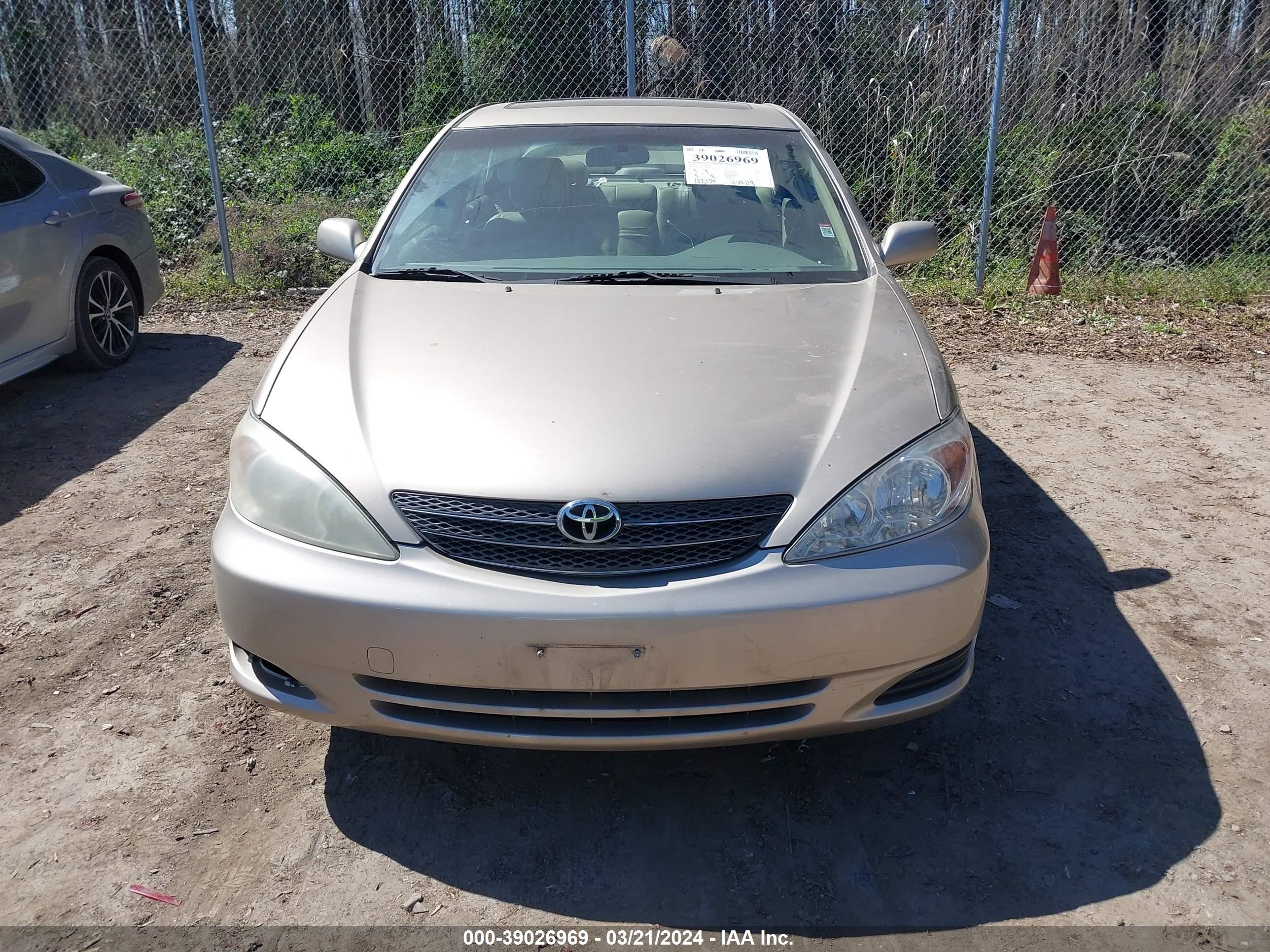 Photo 11 VIN: JTDBE32K120108673 - TOYOTA CAMRY 