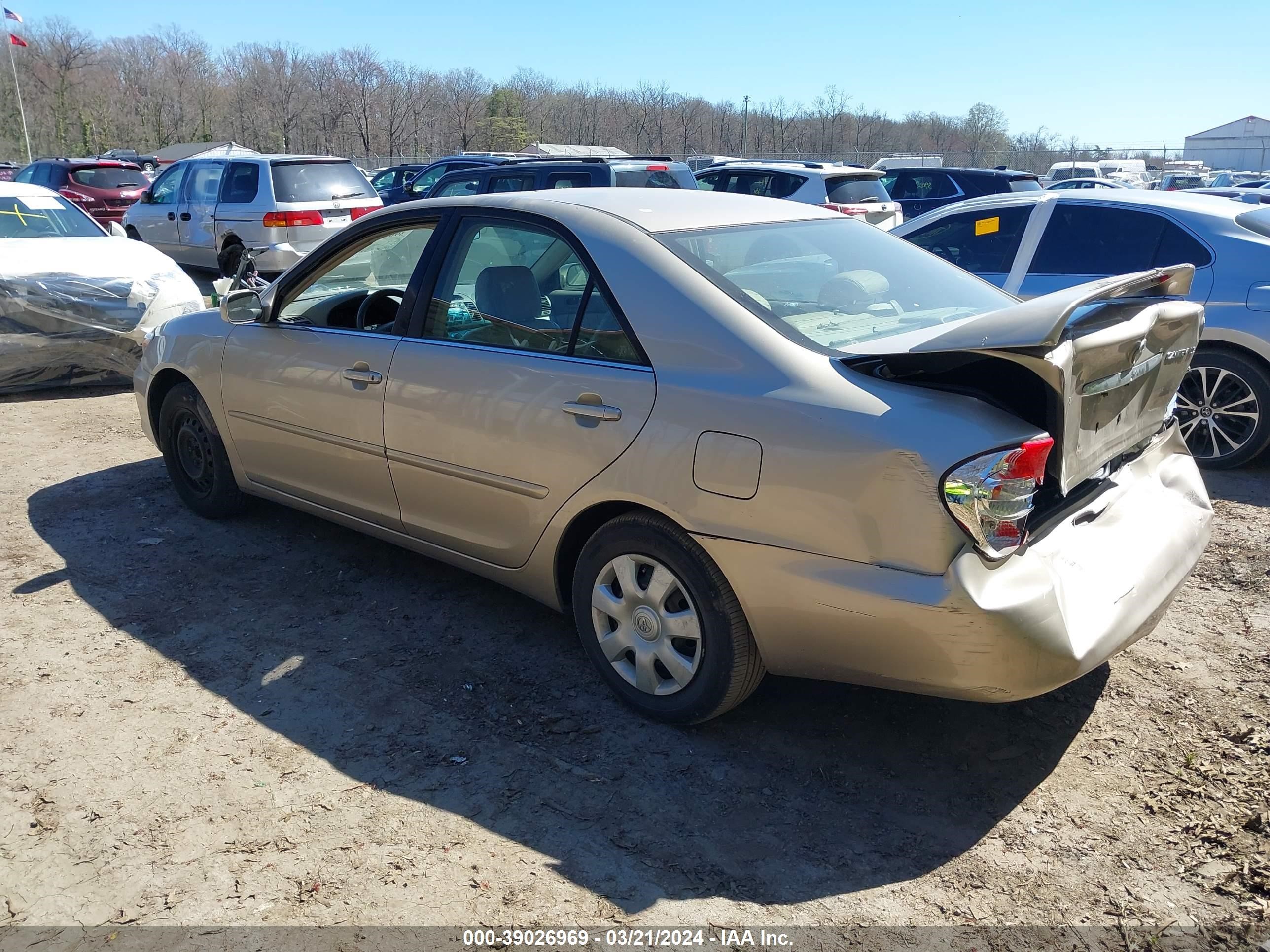 Photo 2 VIN: JTDBE32K120108673 - TOYOTA CAMRY 