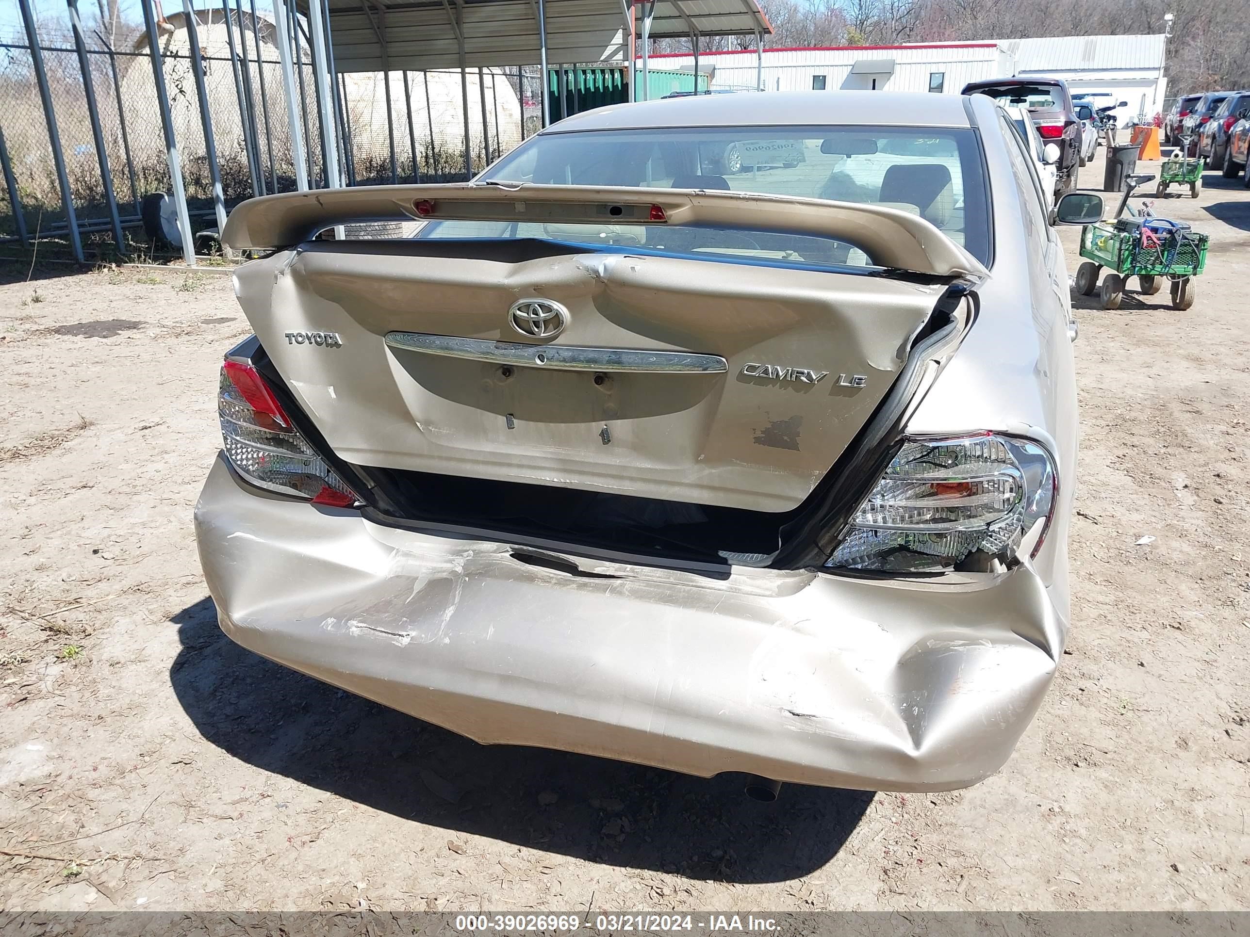 Photo 5 VIN: JTDBE32K120108673 - TOYOTA CAMRY 