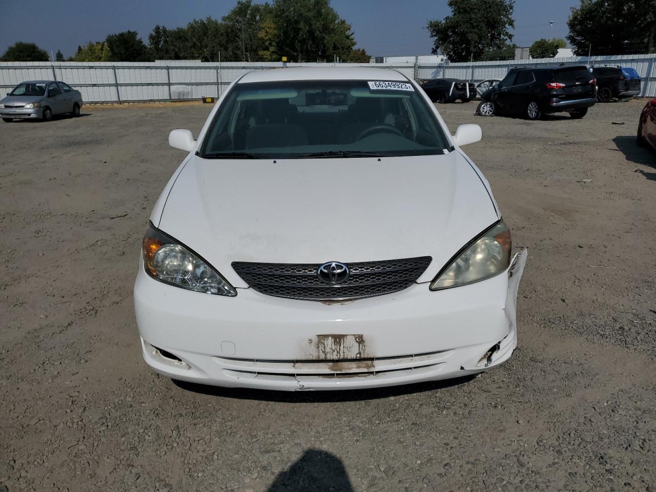 Photo 4 VIN: JTDBE32K130145479 - TOYOTA CAMRY 