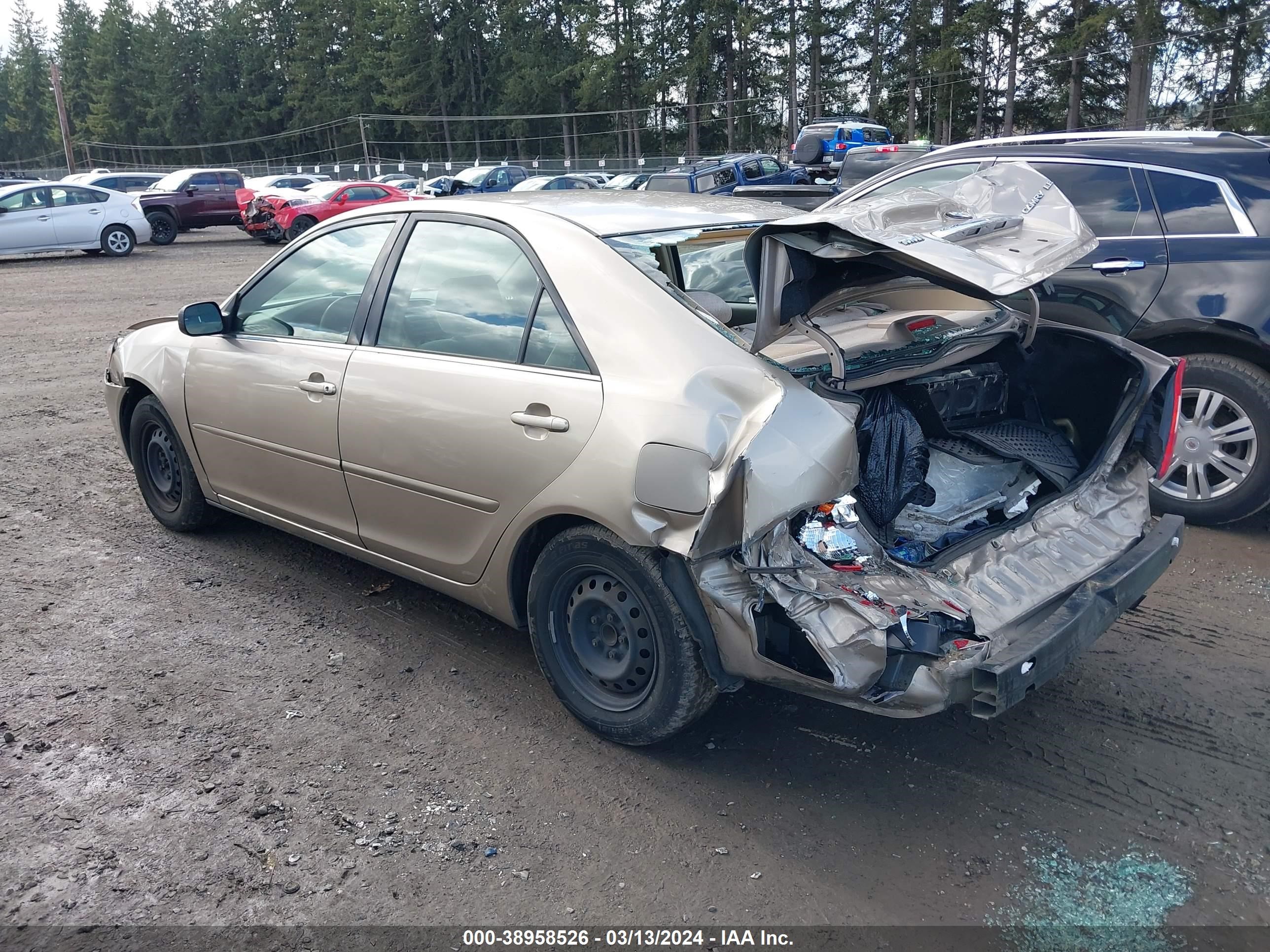 Photo 2 VIN: JTDBE32K220073366 - TOYOTA CAMRY 