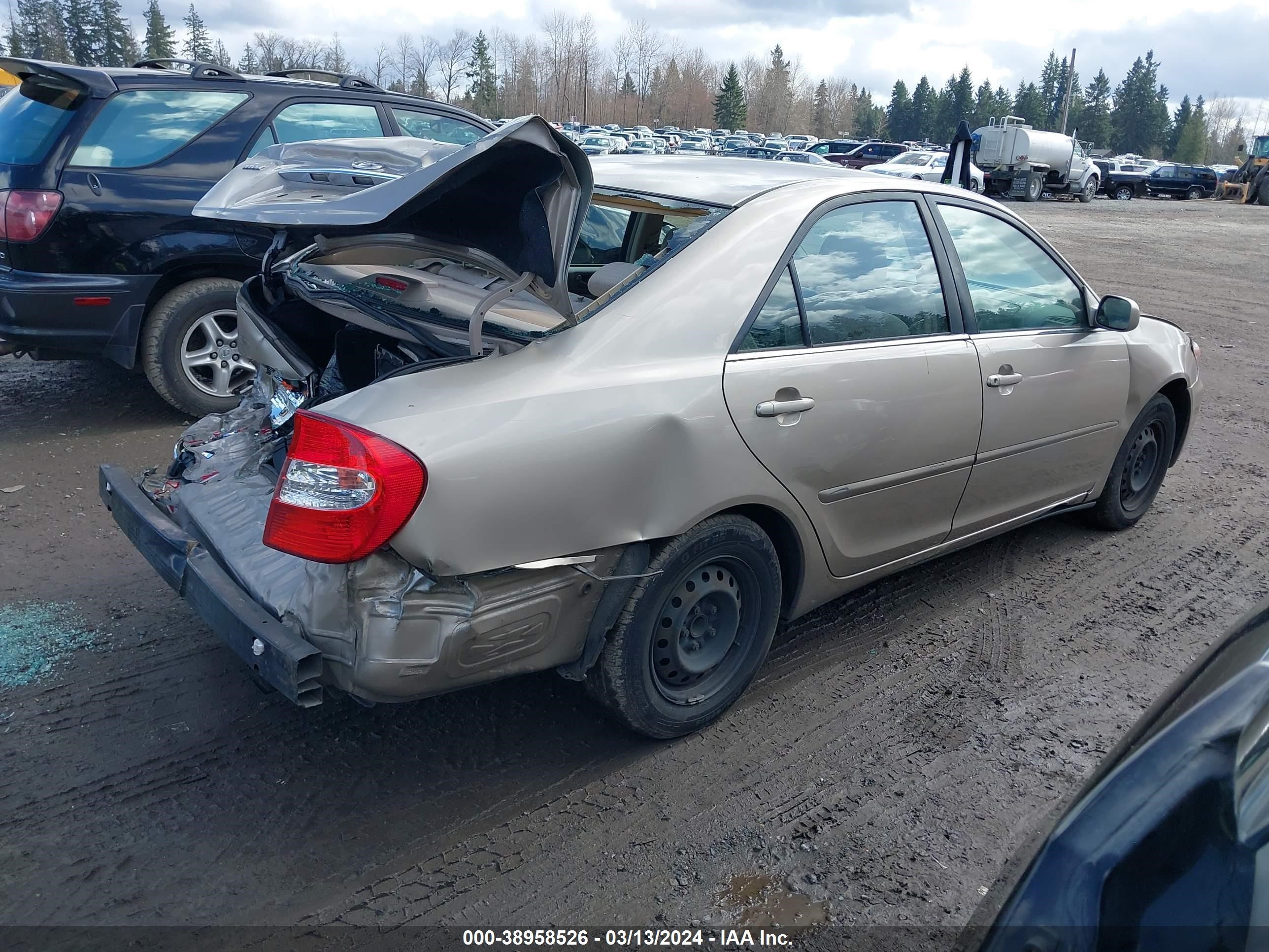 Photo 3 VIN: JTDBE32K220073366 - TOYOTA CAMRY 