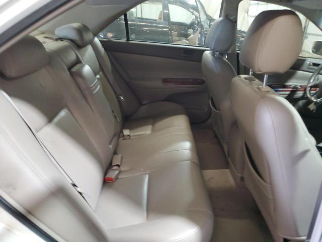 Photo 9 VIN: JTDBE32K240257399 - TOYOTA CAMRY LE 