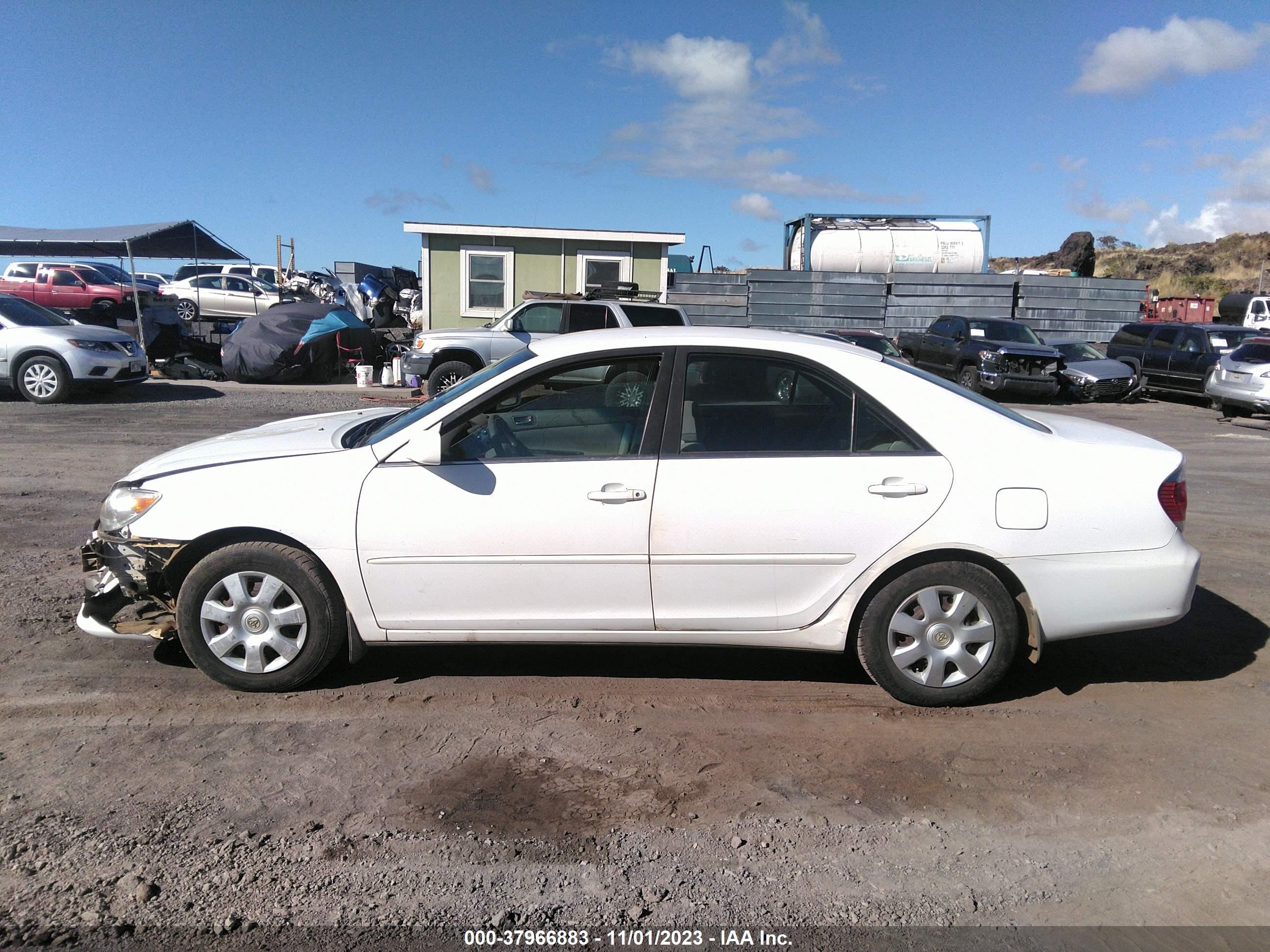 Photo 13 VIN: JTDBE32K250303055 - TOYOTA CAMRY 