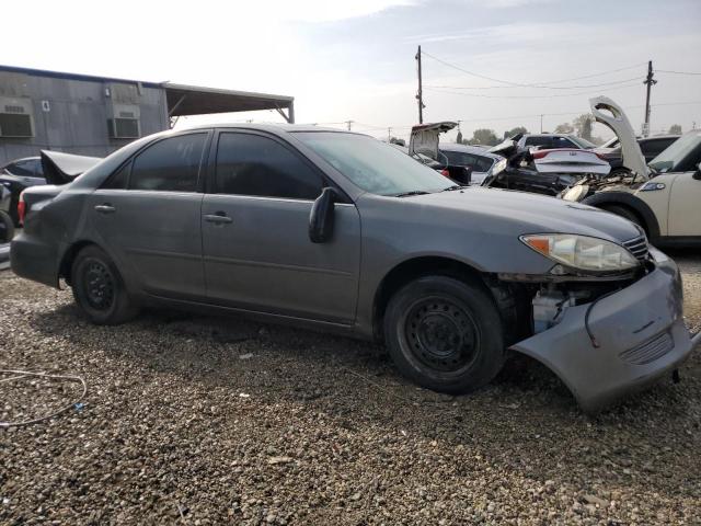 Photo 3 VIN: JTDBE32K353023644 - TOYOTA CAMRY 