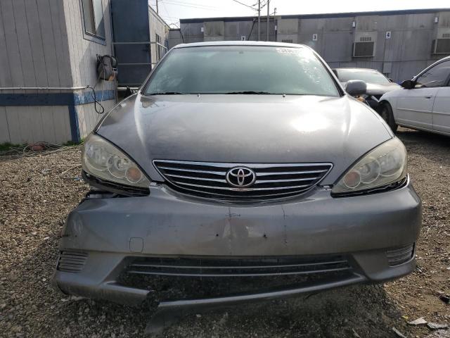 Photo 4 VIN: JTDBE32K353023644 - TOYOTA CAMRY 