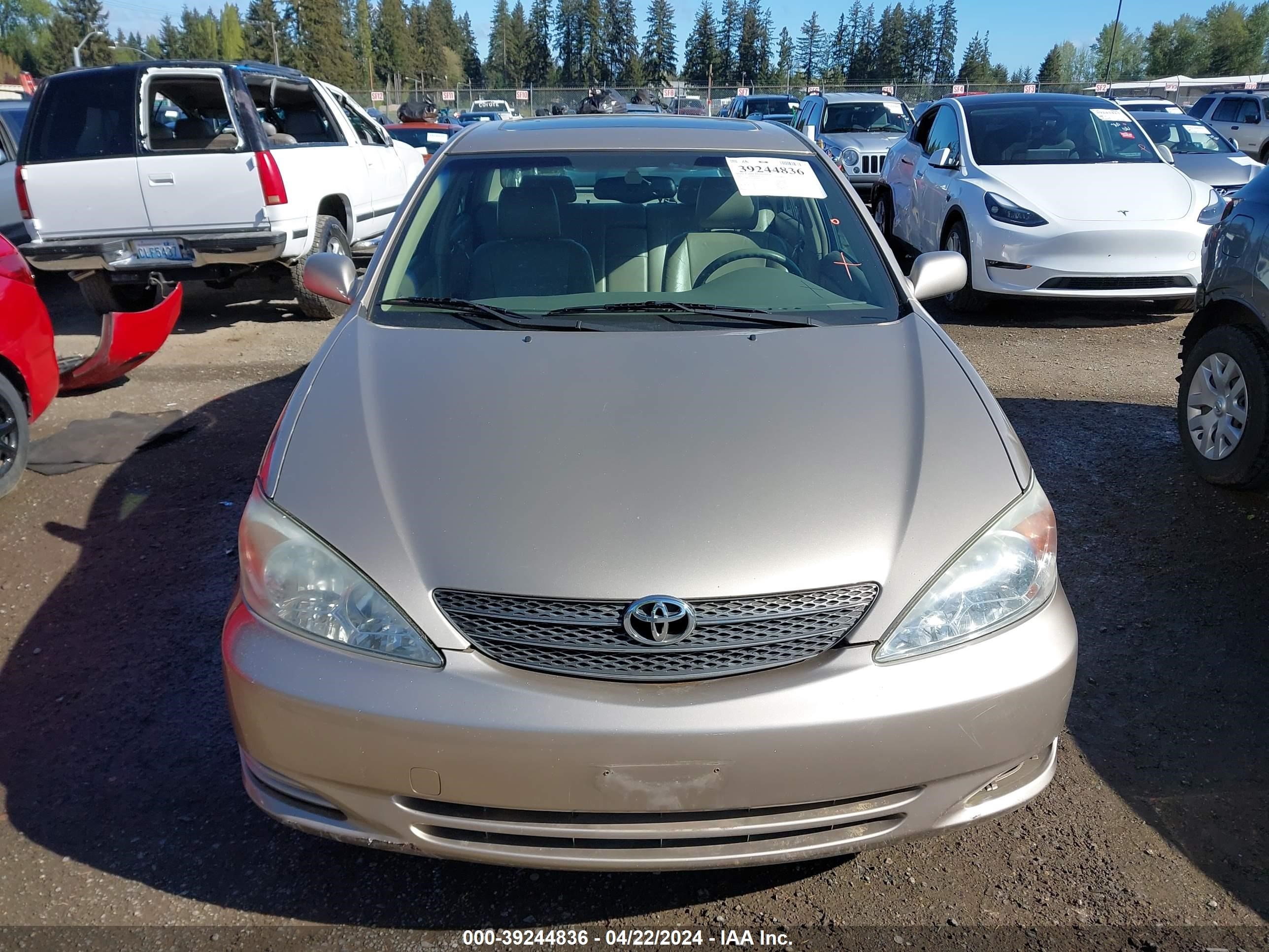 Photo 11 VIN: JTDBE32K420074695 - TOYOTA CAMRY 