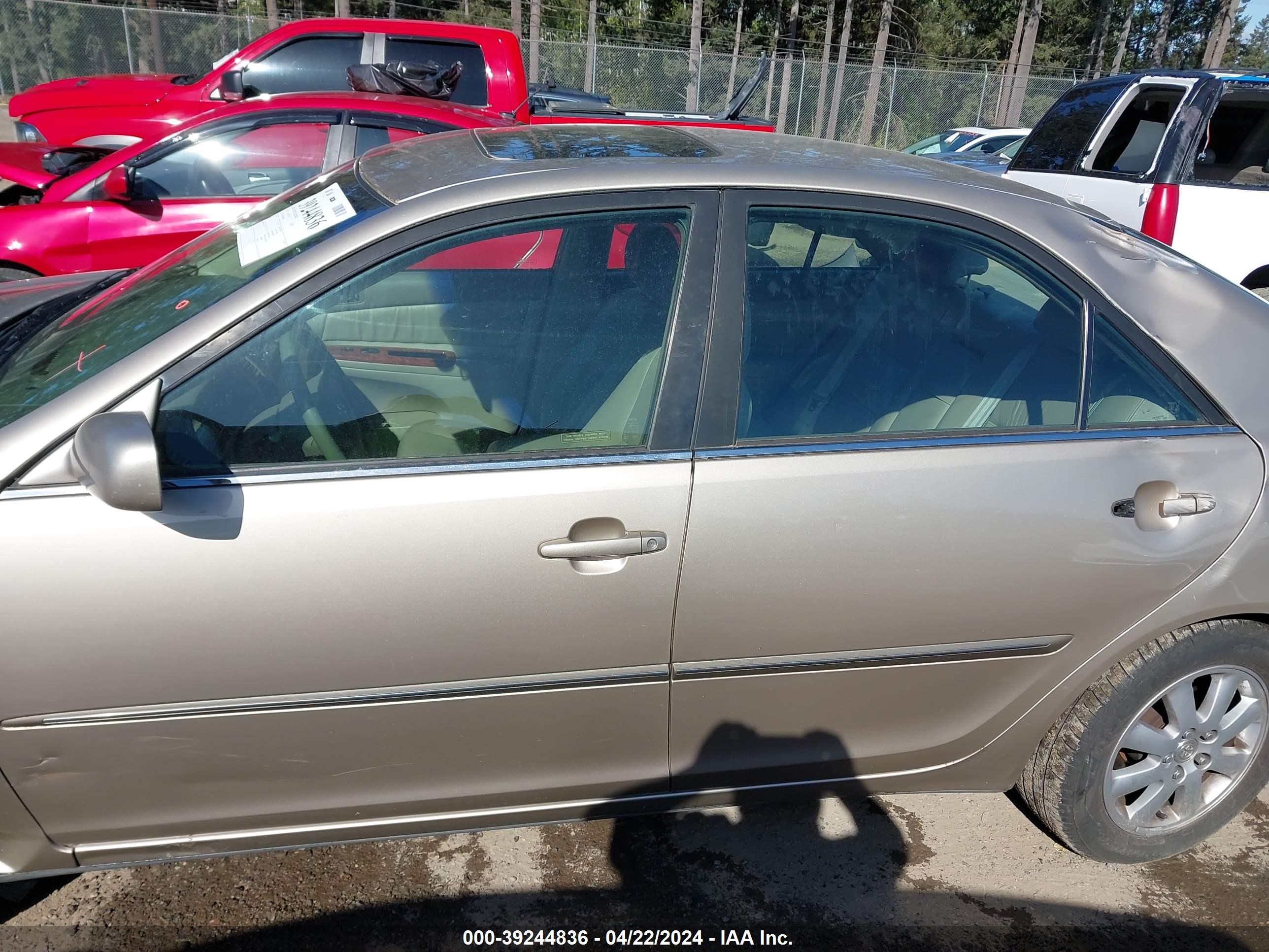 Photo 13 VIN: JTDBE32K420074695 - TOYOTA CAMRY 