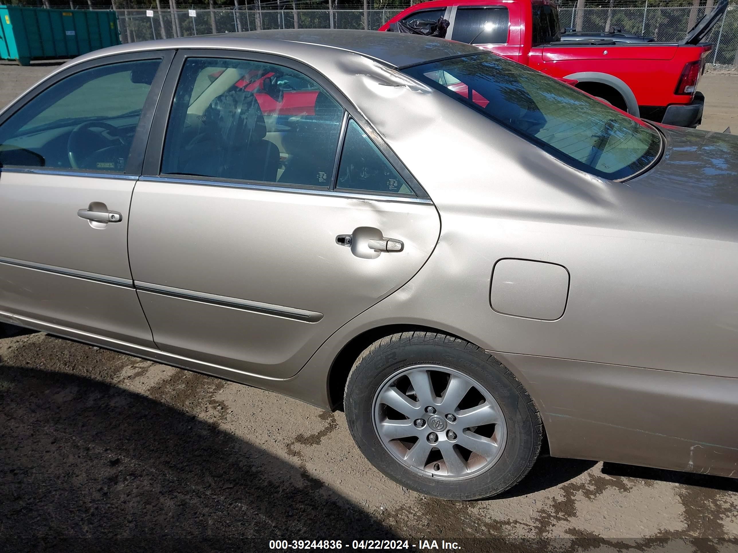 Photo 5 VIN: JTDBE32K420074695 - TOYOTA CAMRY 