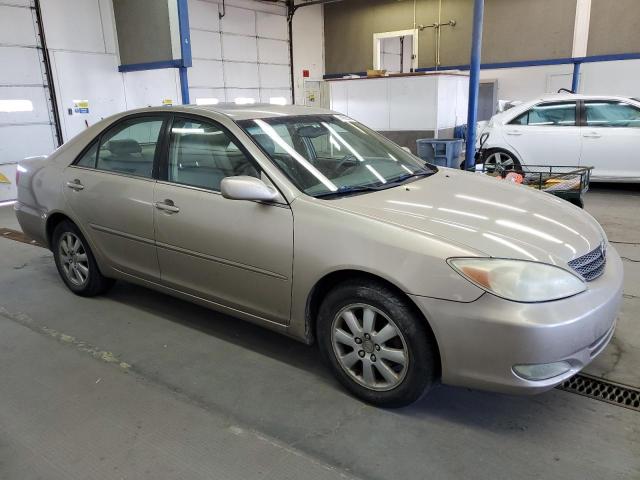 Photo 3 VIN: JTDBE32K430138297 - TOYOTA CAMRY LE 