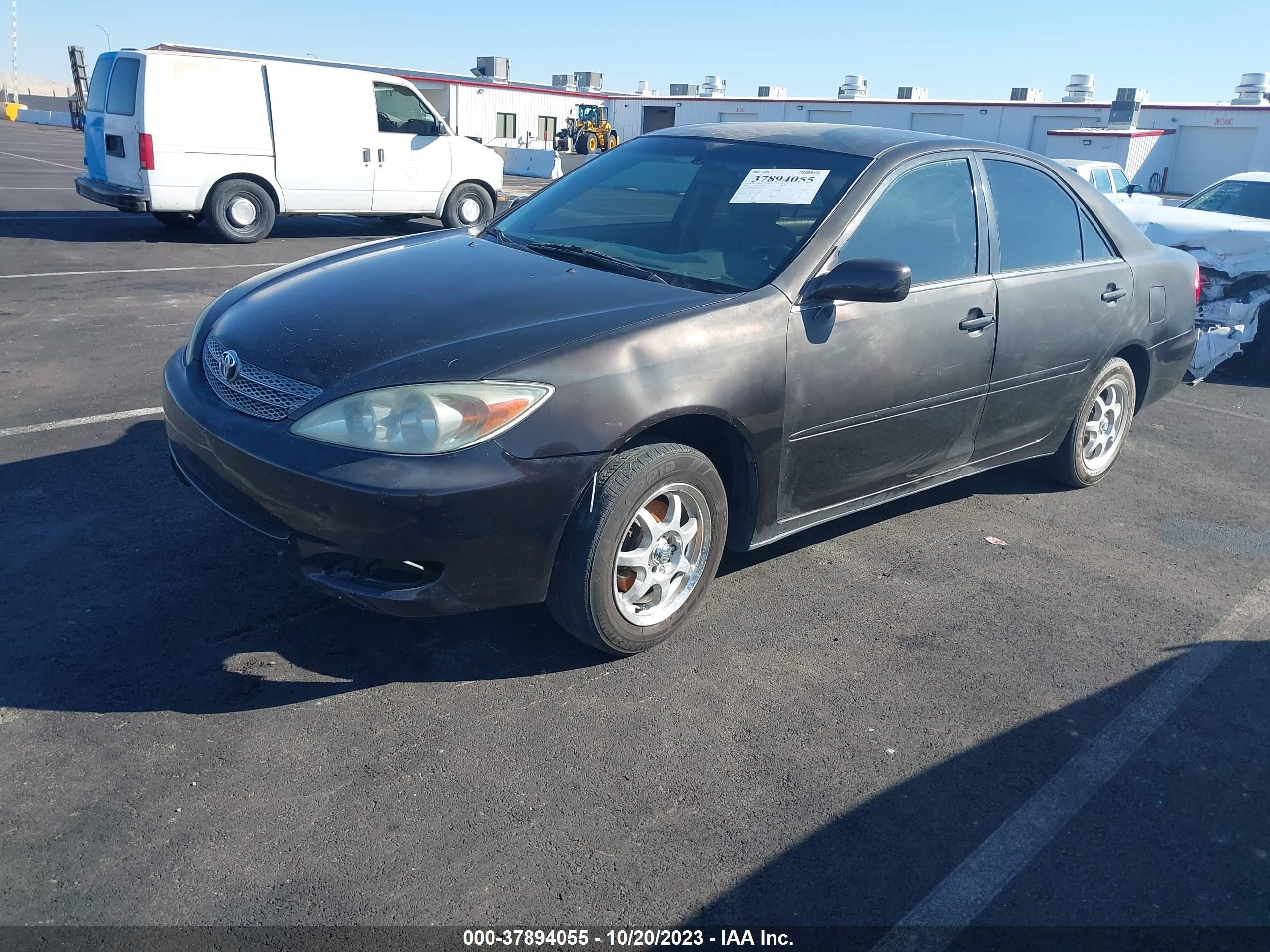 Photo 1 VIN: JTDBE32K520030043 - TOYOTA CAMRY 