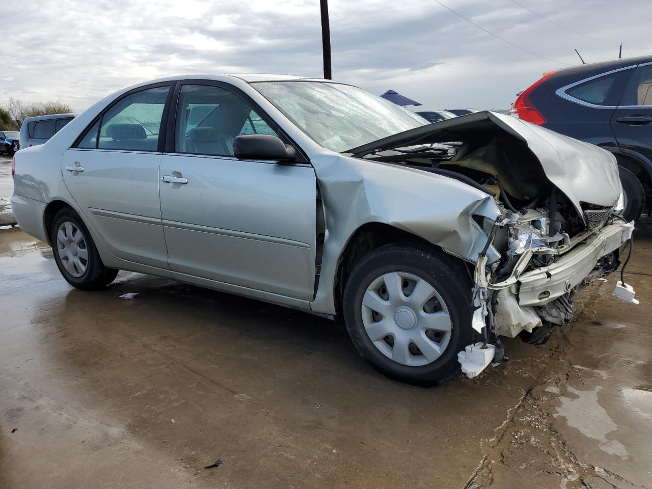 Photo 3 VIN: JTDBE32K520105629 - TOYOTA CAMRY 