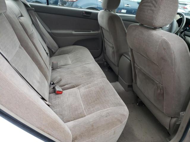 Photo 9 VIN: JTDBE32K540275184 - TOYOTA CAMRY LE 