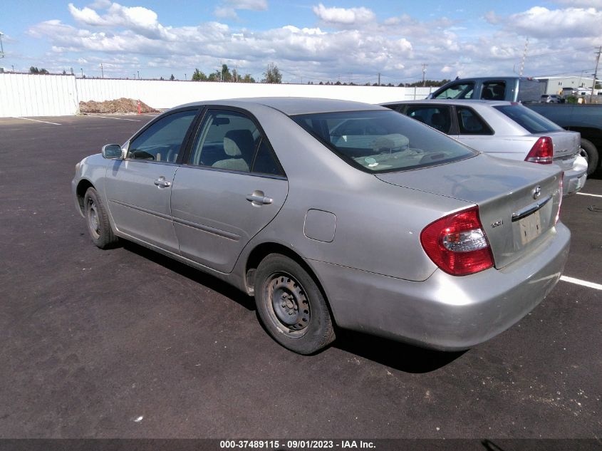 Photo 2 VIN: JTDBE32K620057767 - TOYOTA CAMRY 