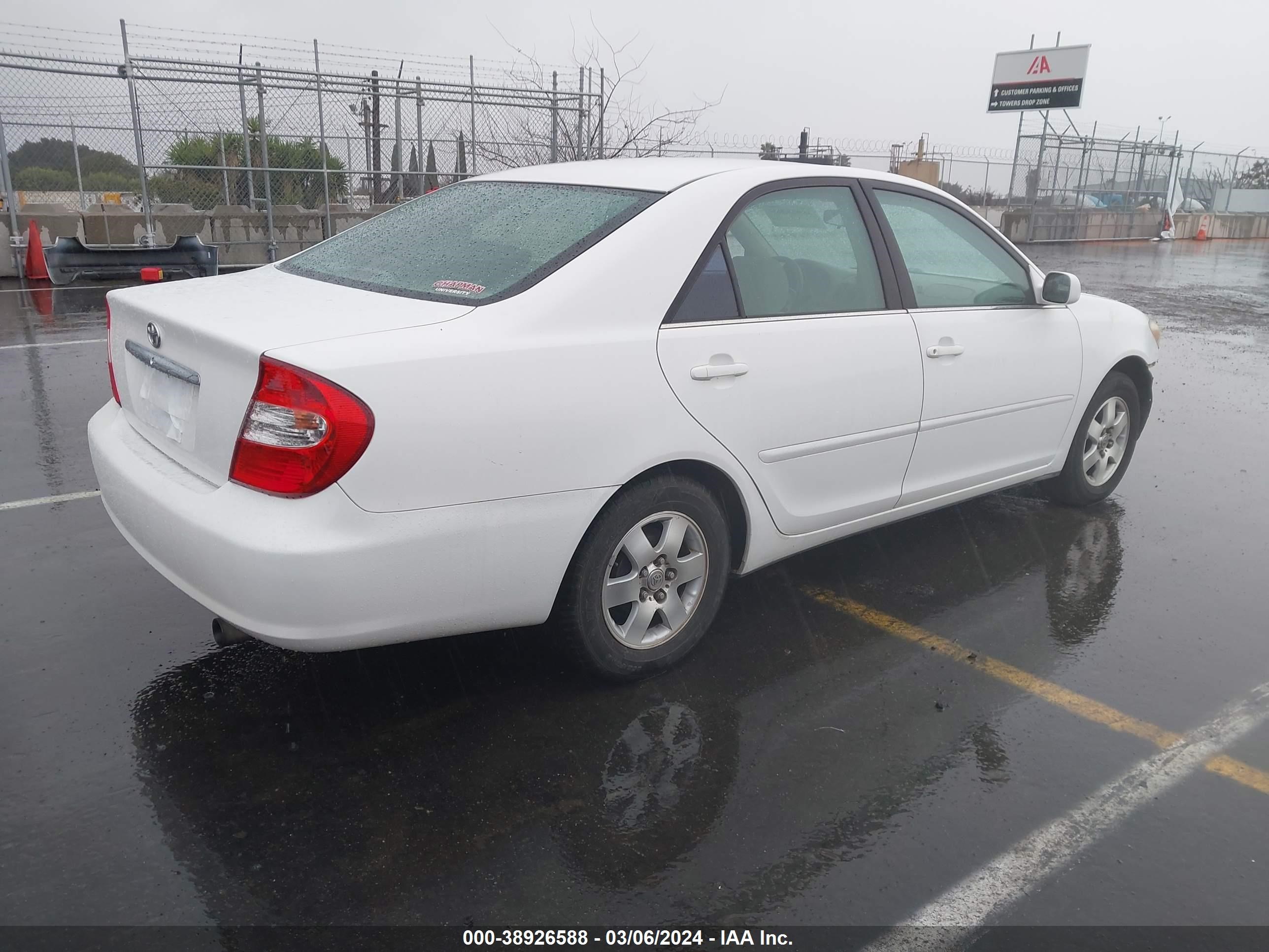 Photo 3 VIN: JTDBE32K630152797 - TOYOTA CAMRY 