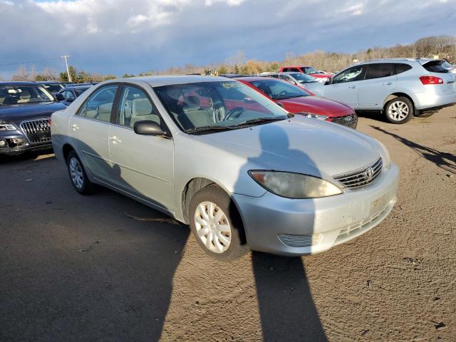 Photo 3 VIN: JTDBE32K753010850 - TOYOTA CAMRY 