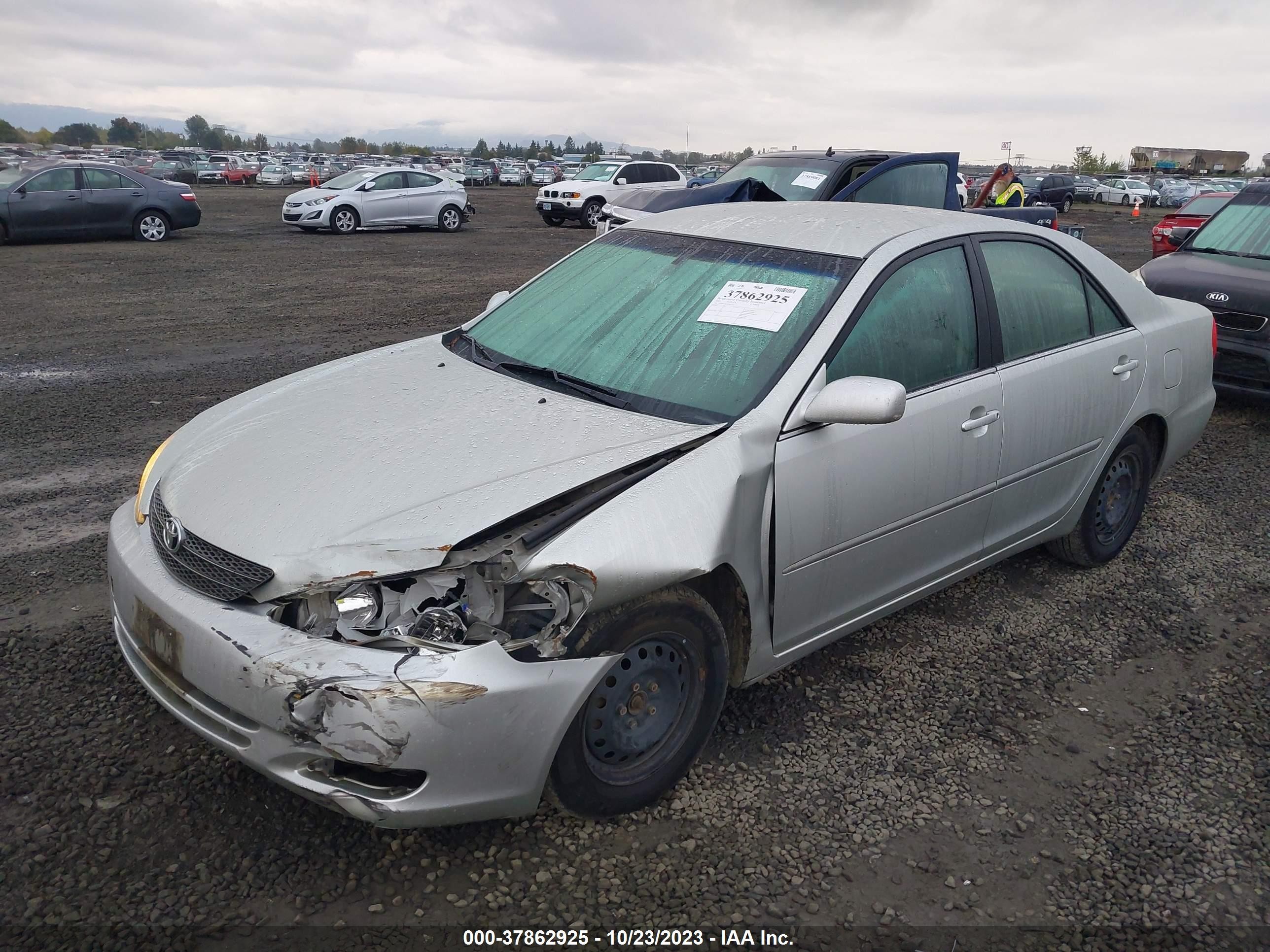 Photo 1 VIN: JTDBE32K820067331 - TOYOTA CAMRY 