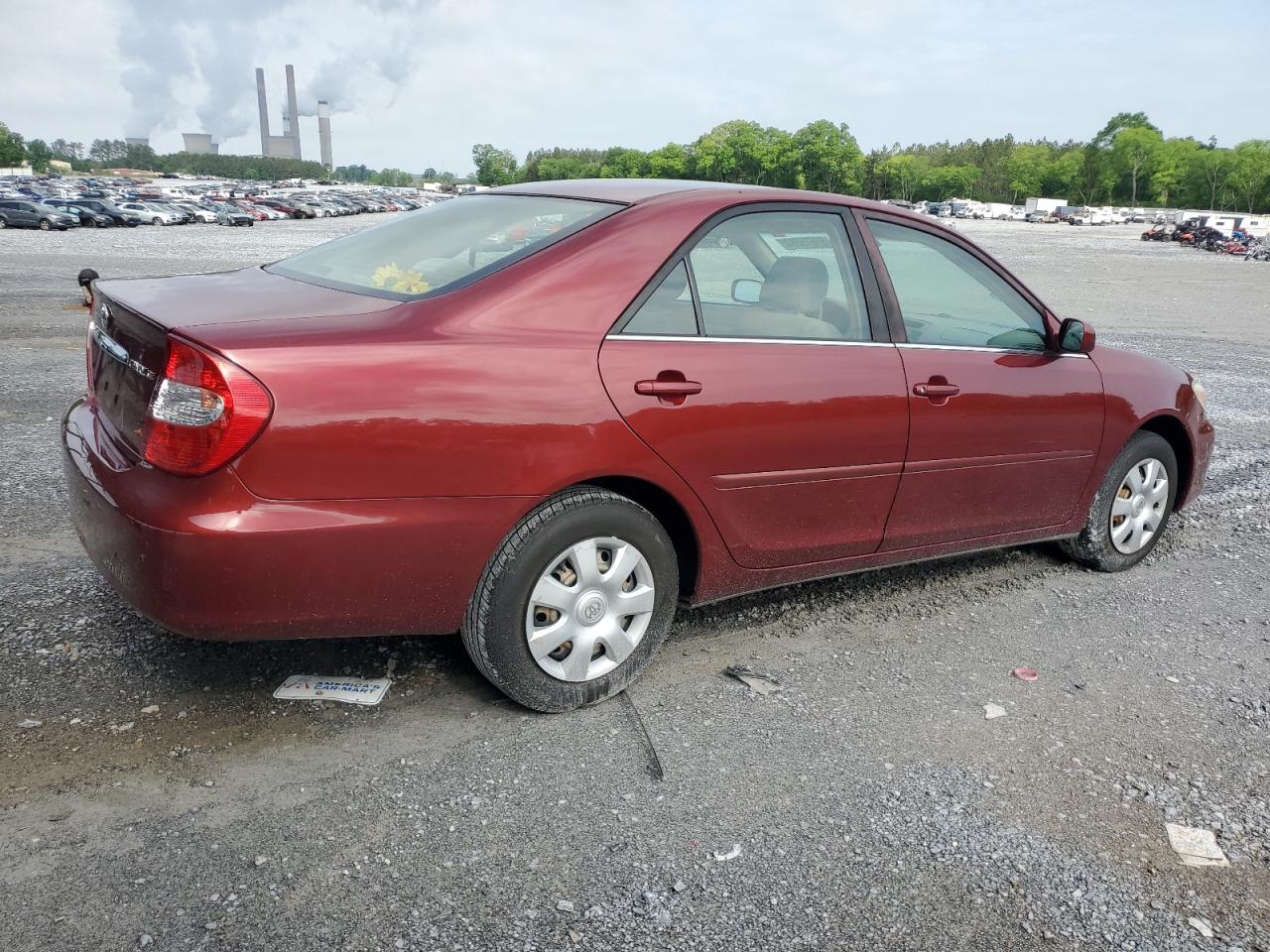 Photo 2 VIN: JTDBE32K820117189 - TOYOTA CAMRY 