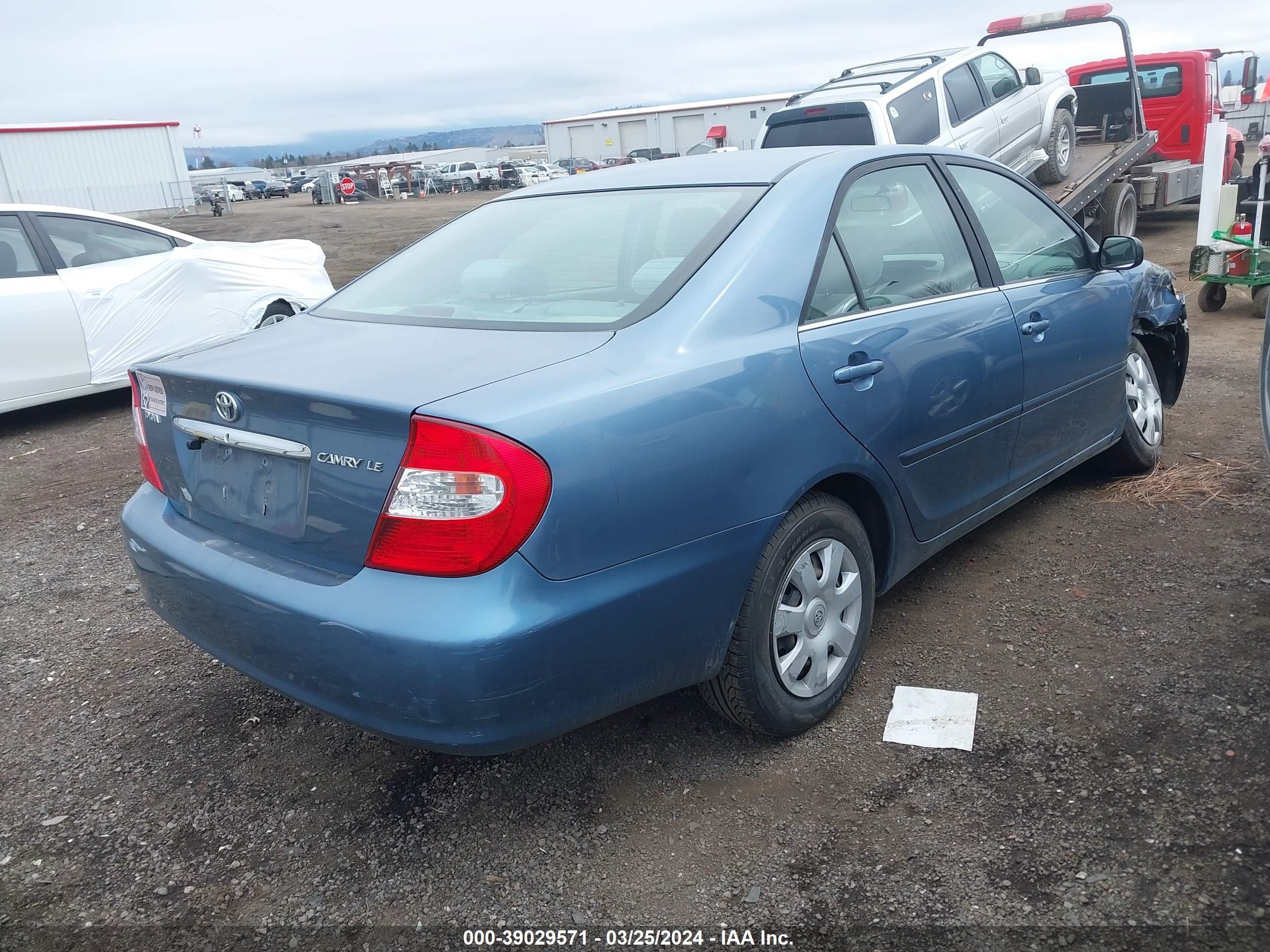 Photo 3 VIN: JTDBE32K930141308 - TOYOTA CAMRY 