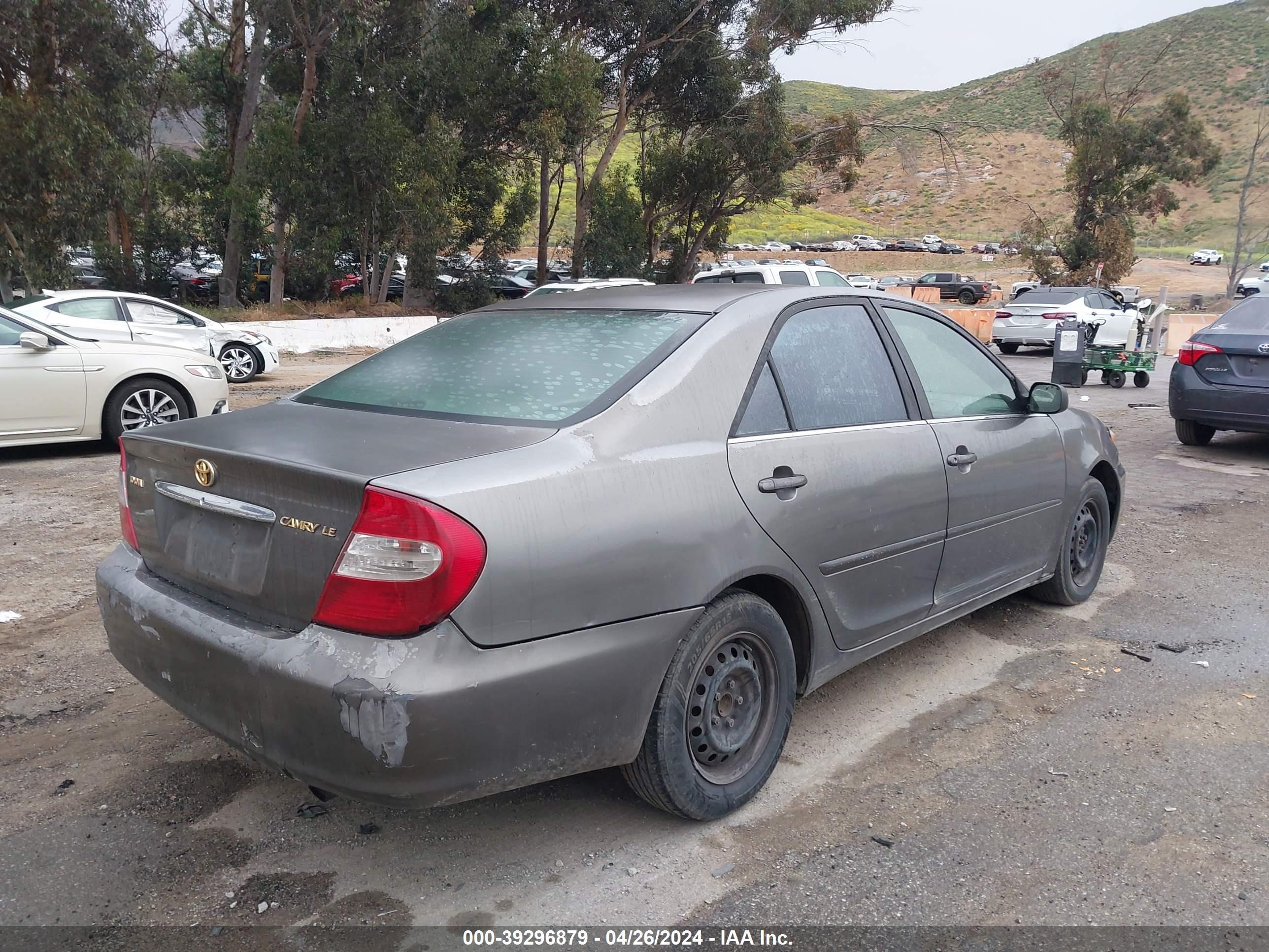 Photo 3 VIN: JTDBE32K930155399 - TOYOTA CAMRY 