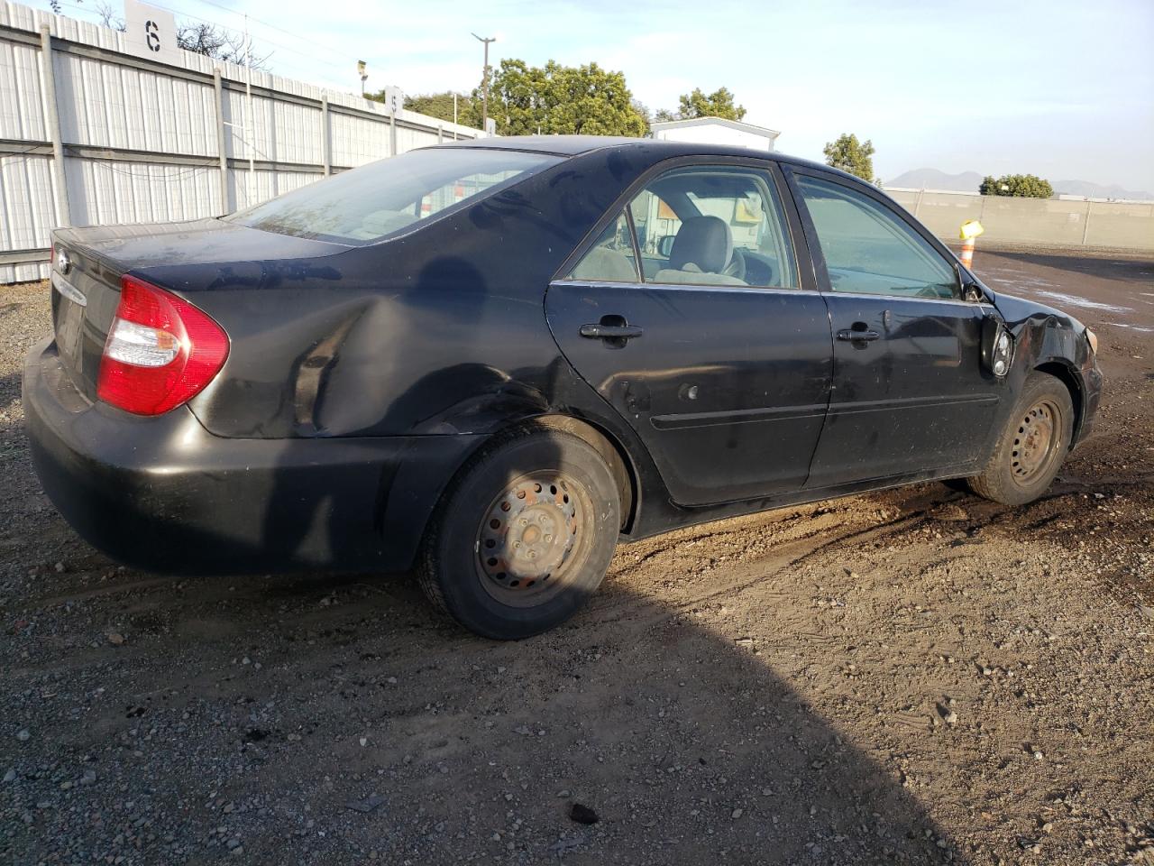 Photo 2 VIN: JTDBE32K930188290 - TOYOTA CAMRY 