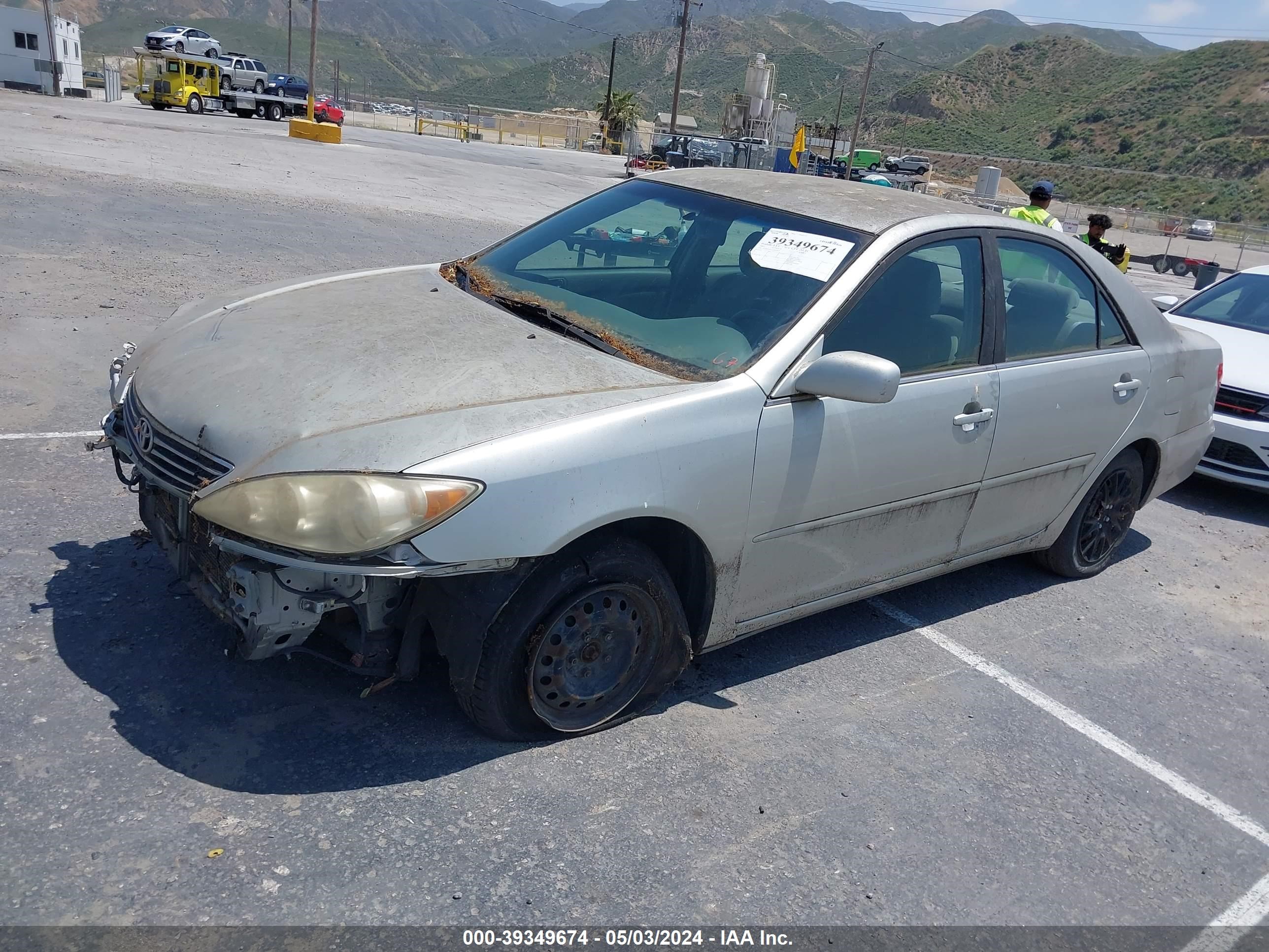 Photo 1 VIN: JTDBE32KX53032650 - TOYOTA CAMRY 