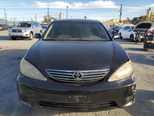 Photo 4 VIN: JTDBE32KX63047277 - TOYOTA CAMRY 