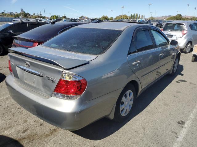 Photo 2 VIN: JTDBE32KX63060949 - TOYOTA CAMRY LE 