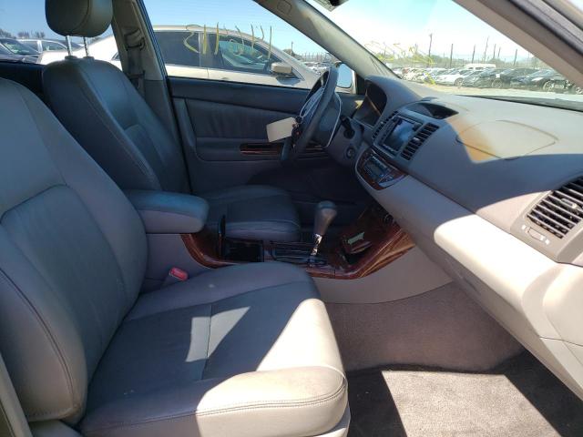 Photo 4 VIN: JTDBF30K250165386 - TOYOTA CAMRY LE 