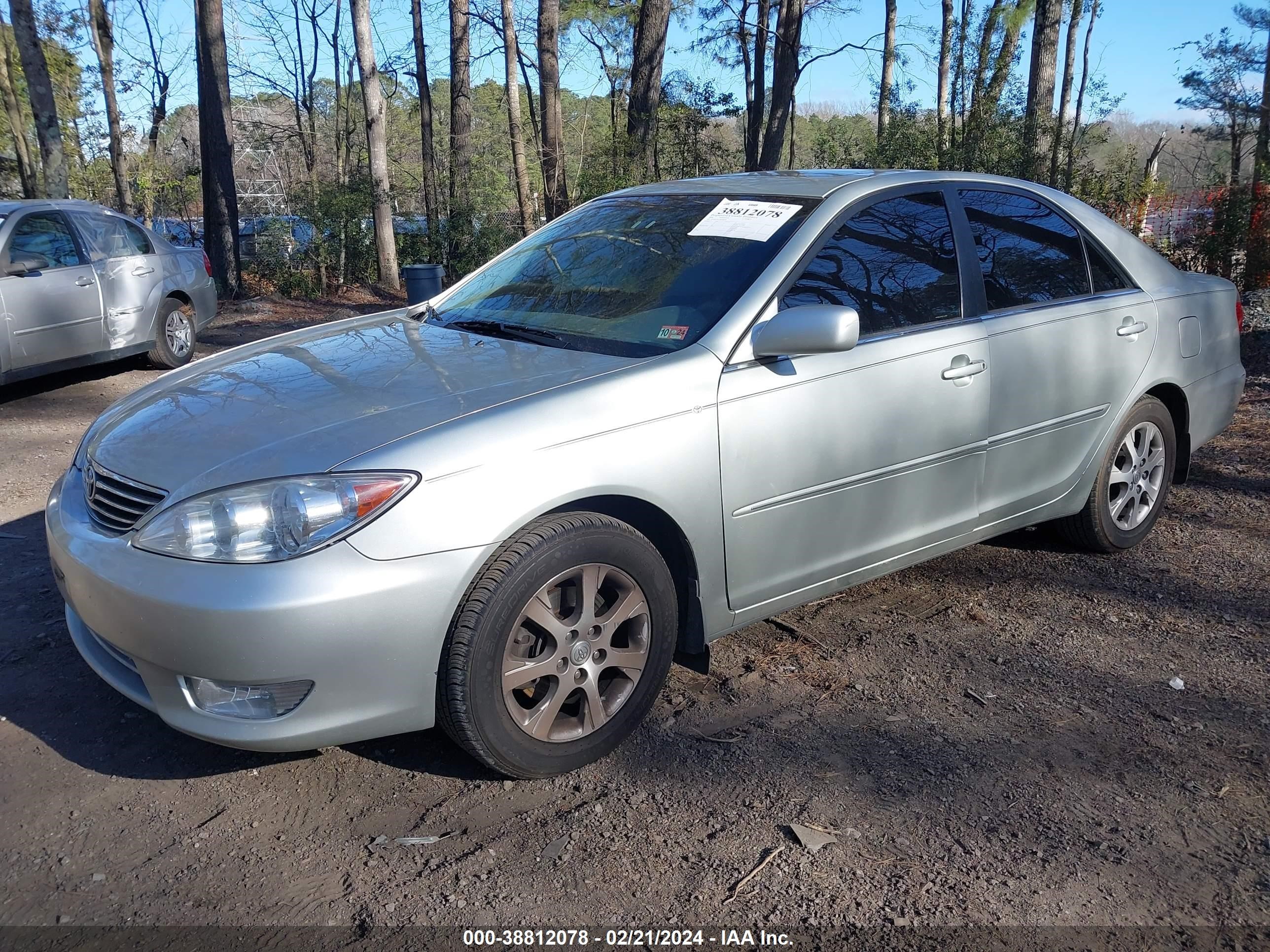 Photo 1 VIN: JTDBF30K360168458 - TOYOTA CAMRY 