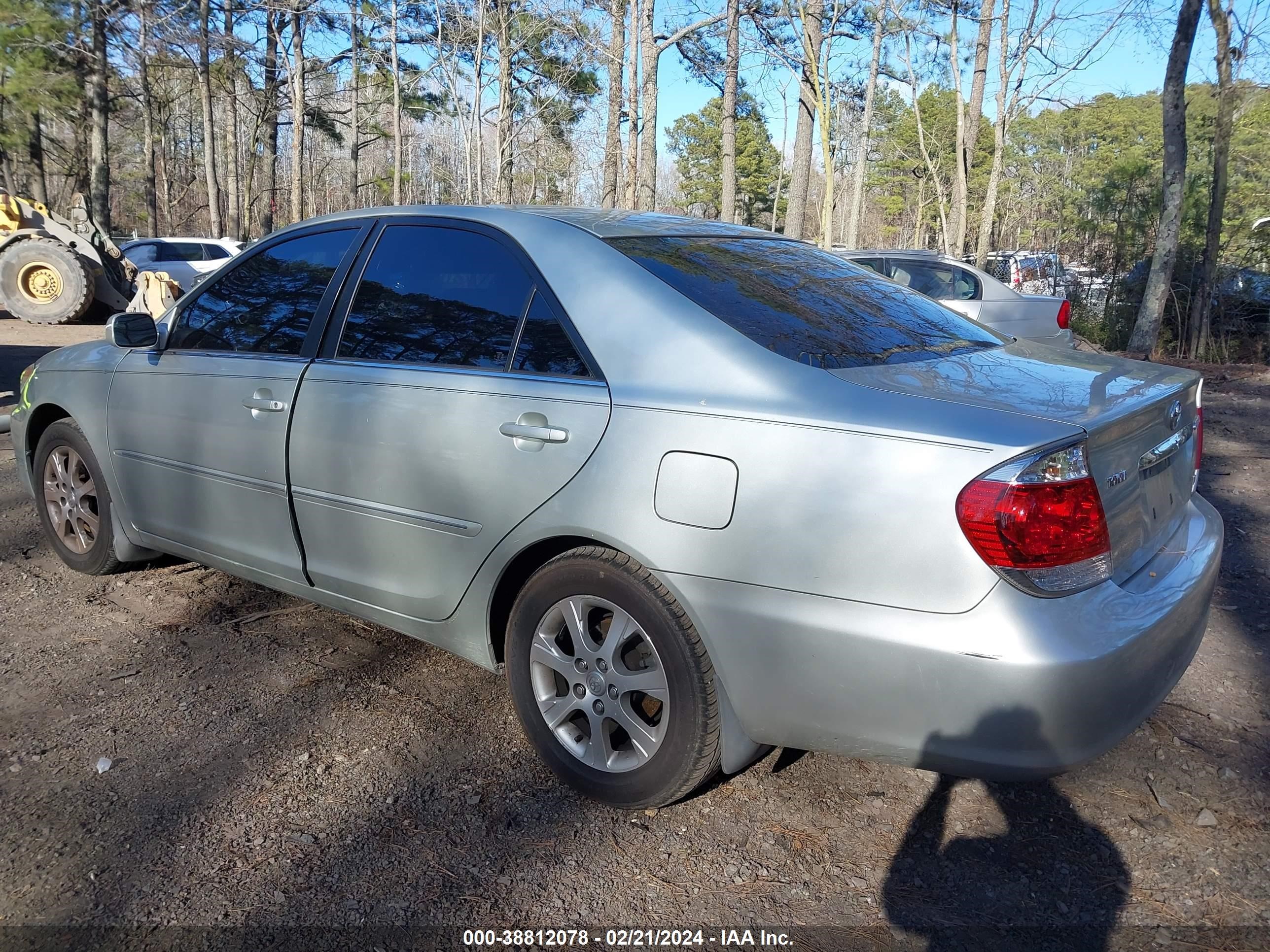 Photo 2 VIN: JTDBF30K360168458 - TOYOTA CAMRY 