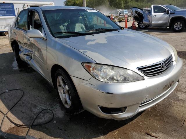 Photo 3 VIN: JTDBF30K360168623 - TOYOTA CAMRY LE 