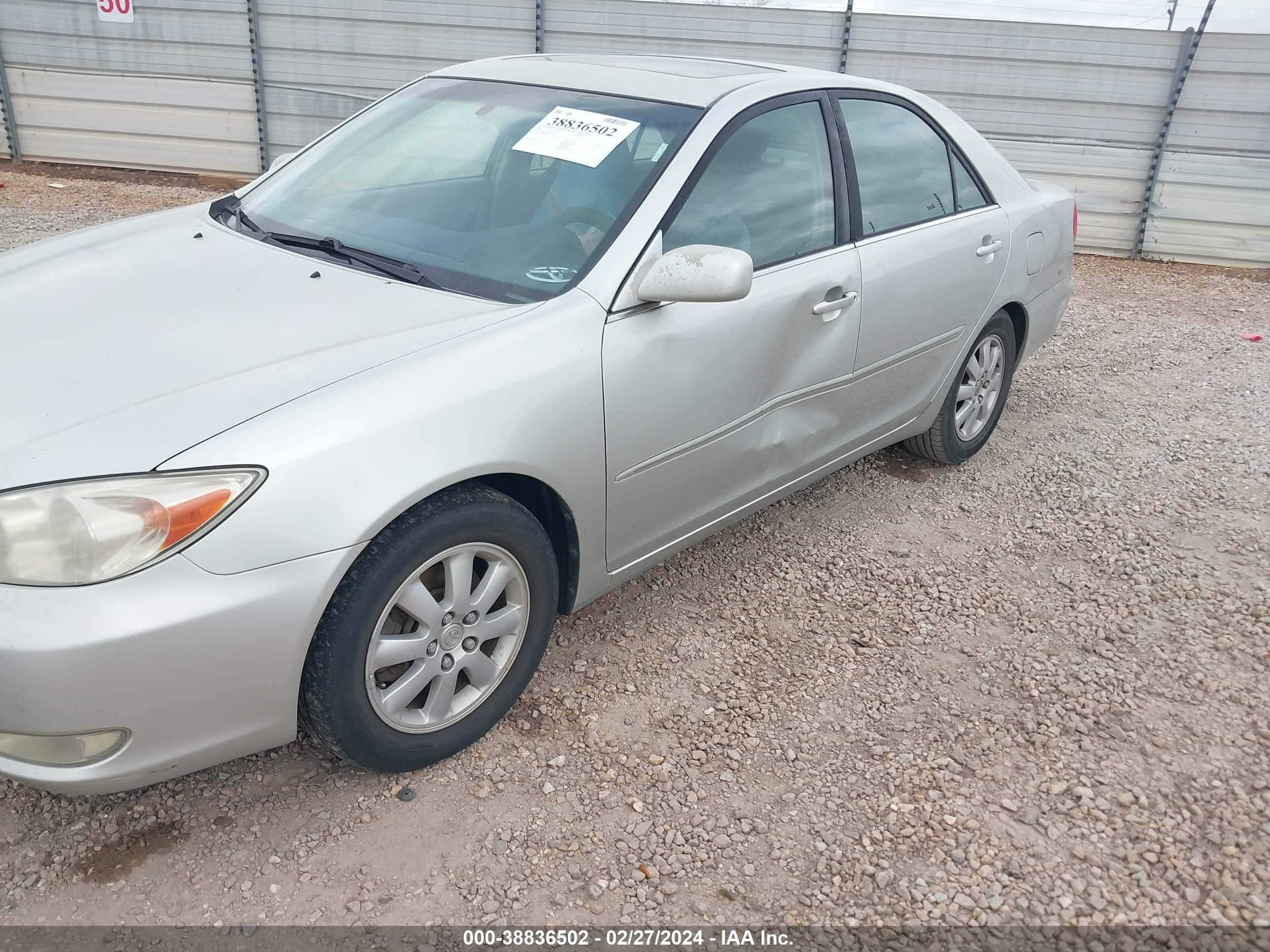 Photo 5 VIN: JTDBF30K430149512 - TOYOTA CAMRY 