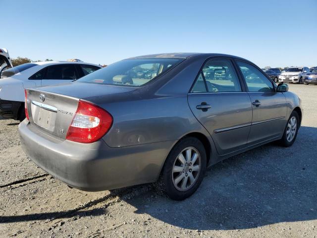 Photo 2 VIN: JTDBF30K520003957 - TOYOTA CAMRY LE 