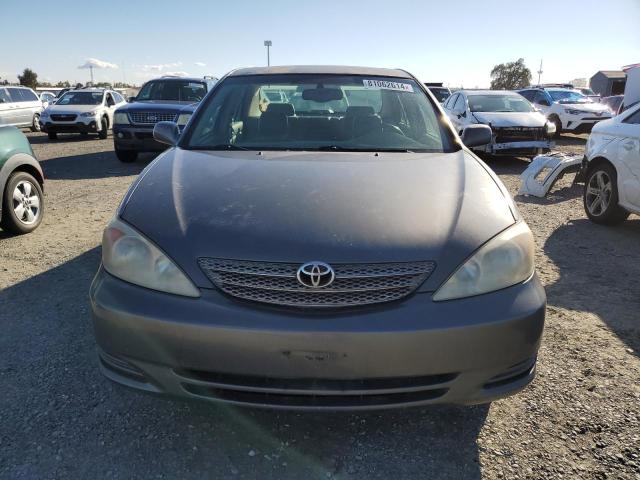 Photo 4 VIN: JTDBF30K520003957 - TOYOTA CAMRY LE 