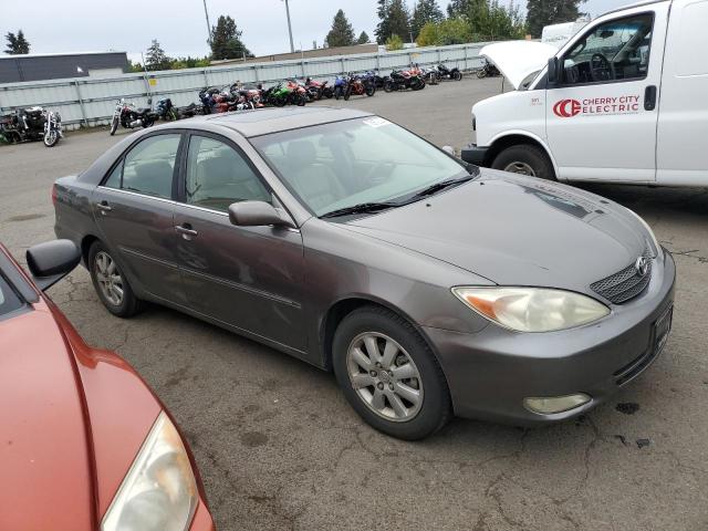 Photo 3 VIN: JTDBF30K530128667 - TOYOTA CAMRY LE 