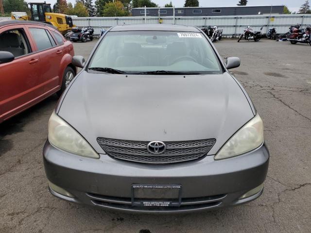 Photo 4 VIN: JTDBF30K530128667 - TOYOTA CAMRY LE 