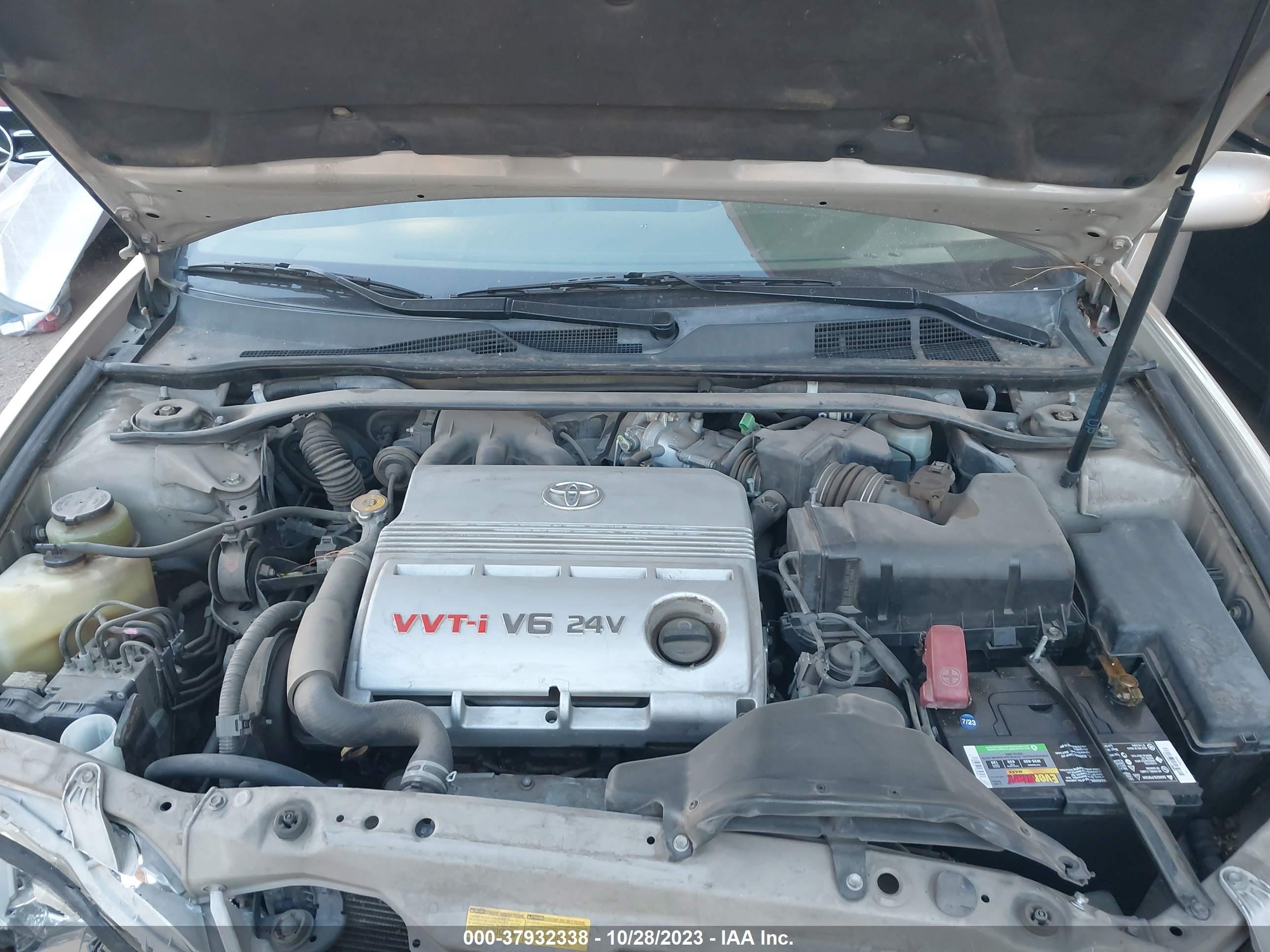 Photo 9 VIN: JTDBF30K550163261 - TOYOTA CAMRY 