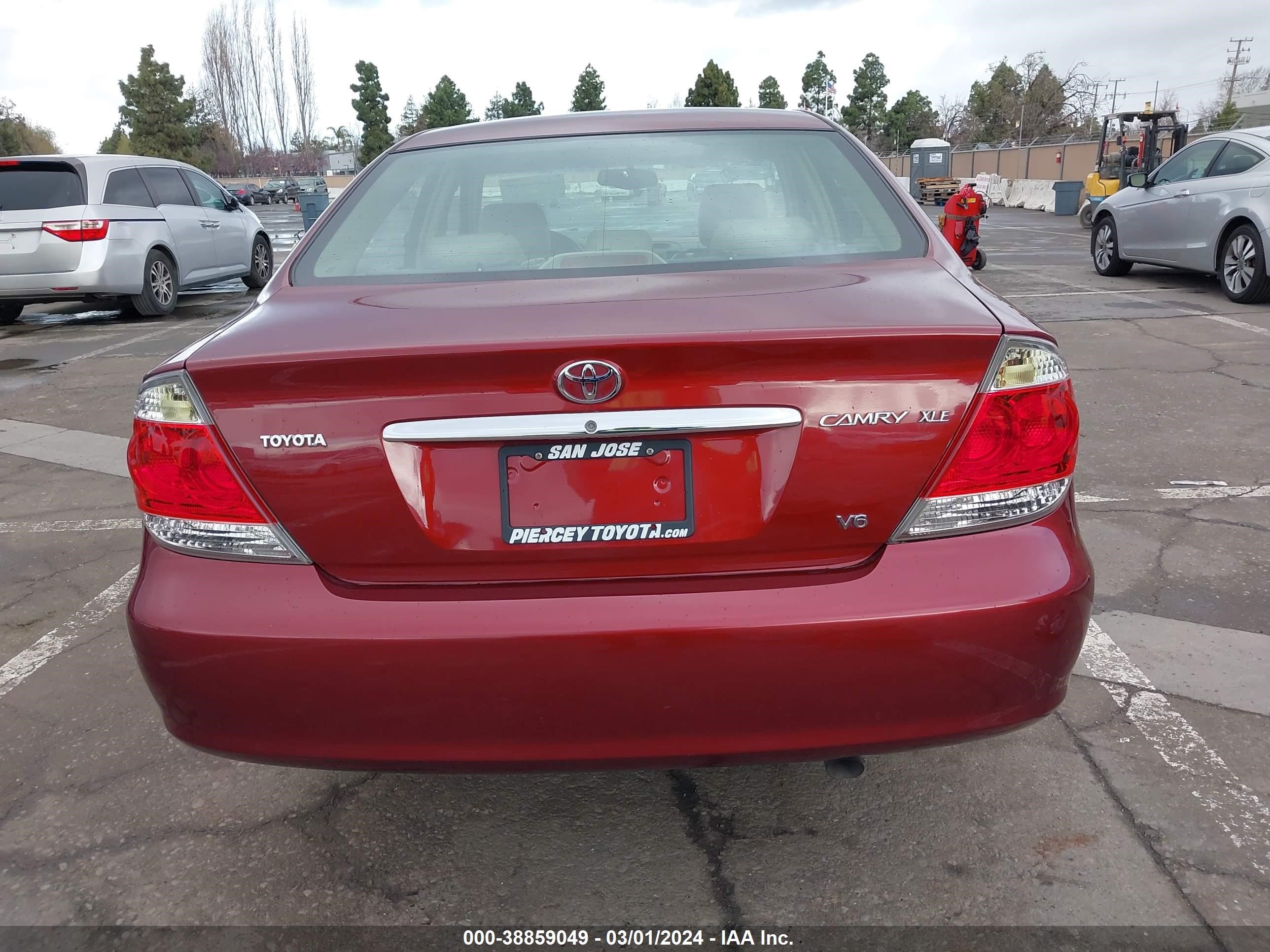 Photo 16 VIN: JTDBF30K550163700 - TOYOTA CAMRY 