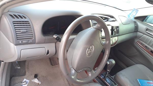 Photo 12 VIN: JTDBF30K550164037 - TOYOTA CAMRY 