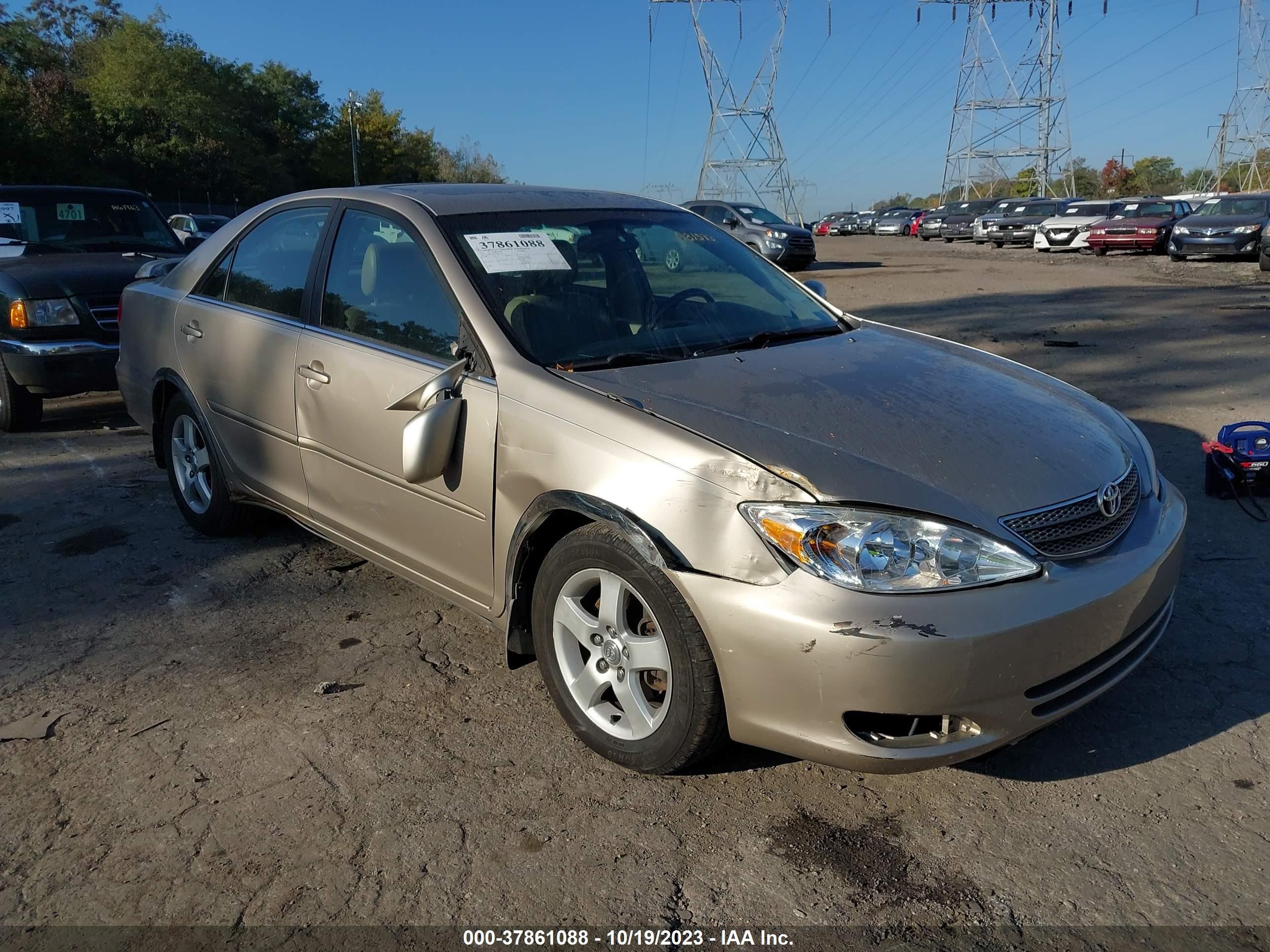 Photo 5 VIN: JTDBF30K920081593 - TOYOTA CAMRY 