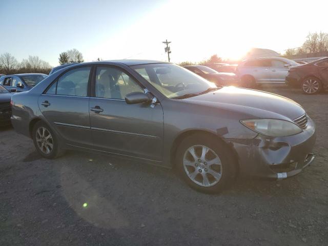 Photo 3 VIN: JTDBF30K950162369 - TOYOTA CAMRY 