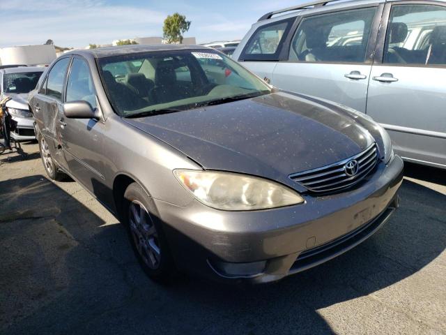 Photo 3 VIN: JTDBF30K950165451 - TOYOTA CAMRY 