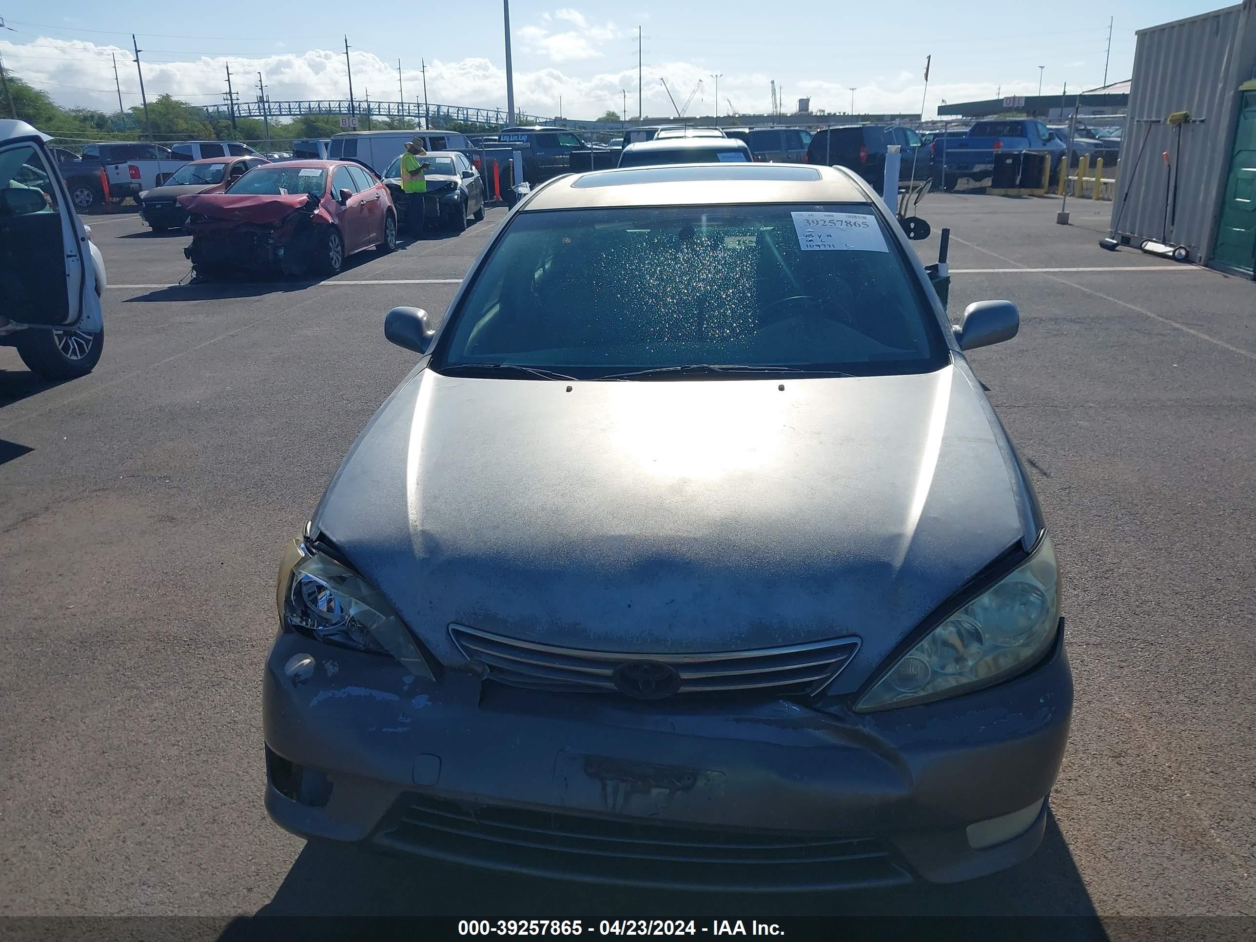 Photo 11 VIN: JTDBF30K960169680 - TOYOTA CAMRY 