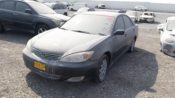 Photo 3 VIN: JTDBF32K520033599 - TOYOTA CAMRY 